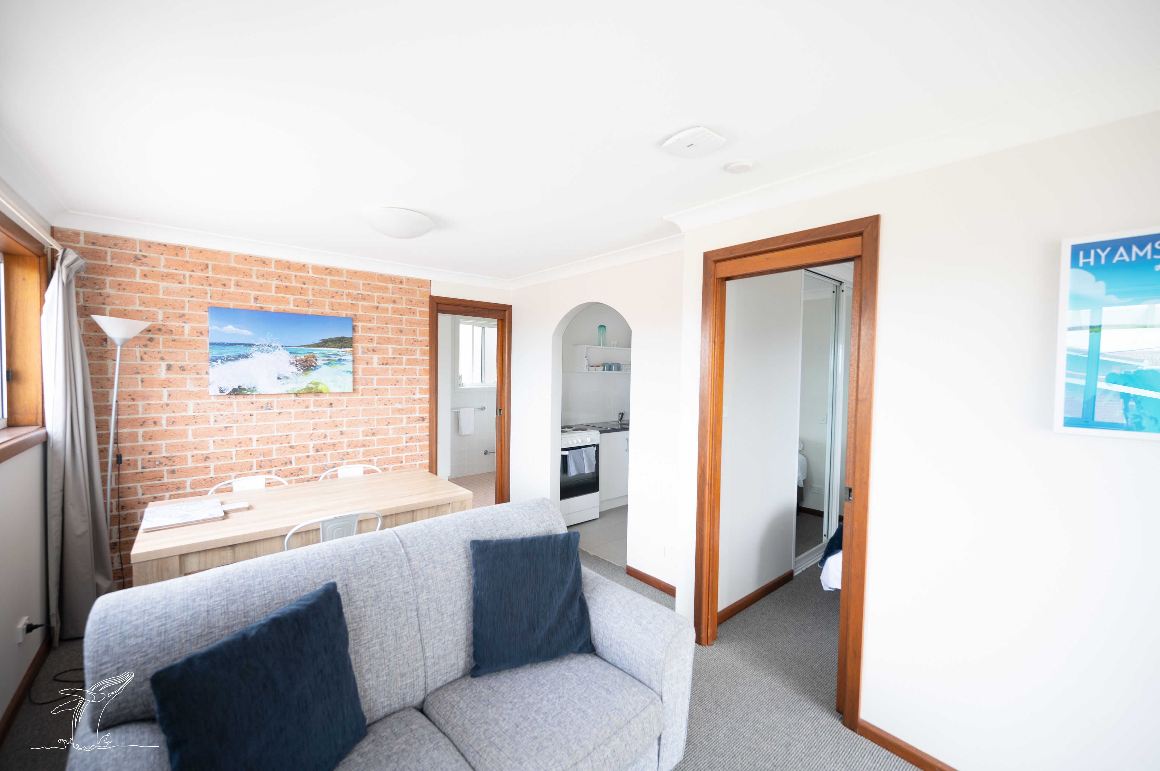 Walters Holiday Flats @ Hyams Beach (Flat 4) - Book 7 nights pay for only 6* 