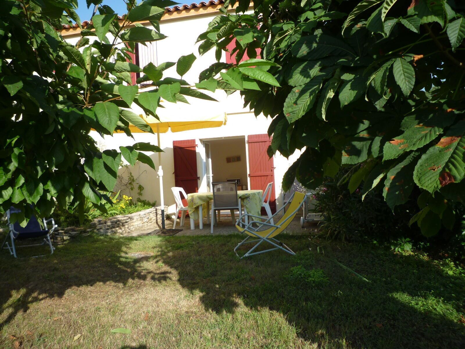 T2 ground floor villa level access terrace garden