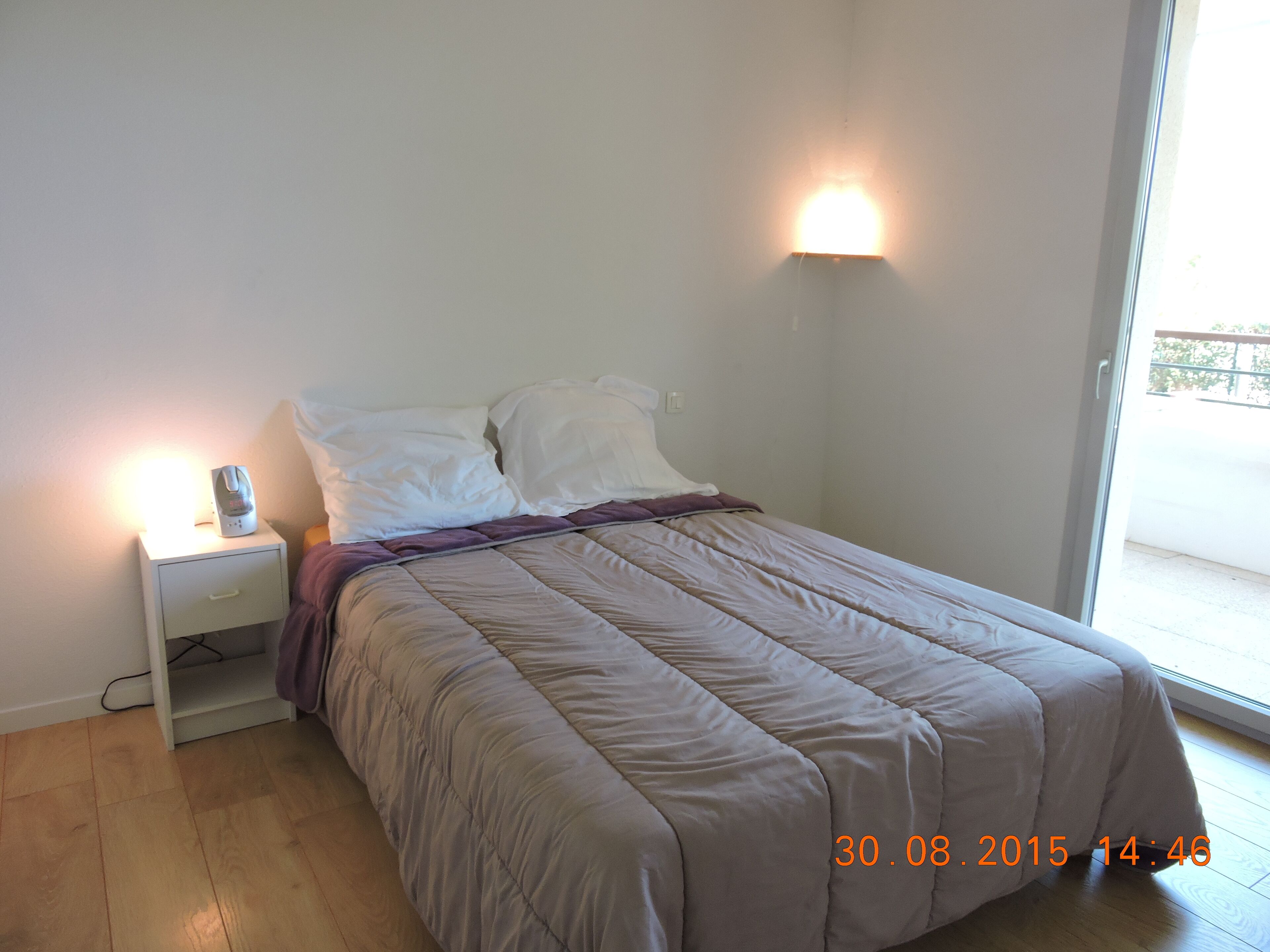 Pleasant one-bedroom apartment (12 m2 terrace) in Leguevin (west of Toulouse)-WIFI.