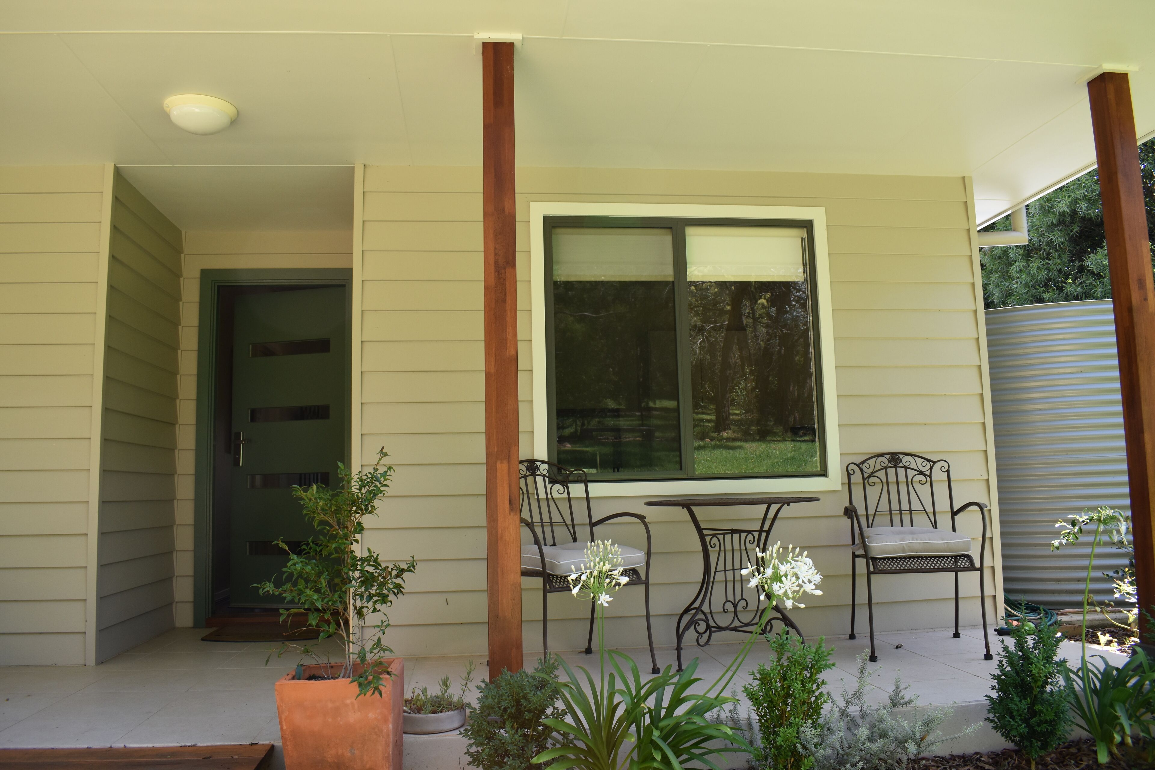 Laughing Kookaburra Cottage