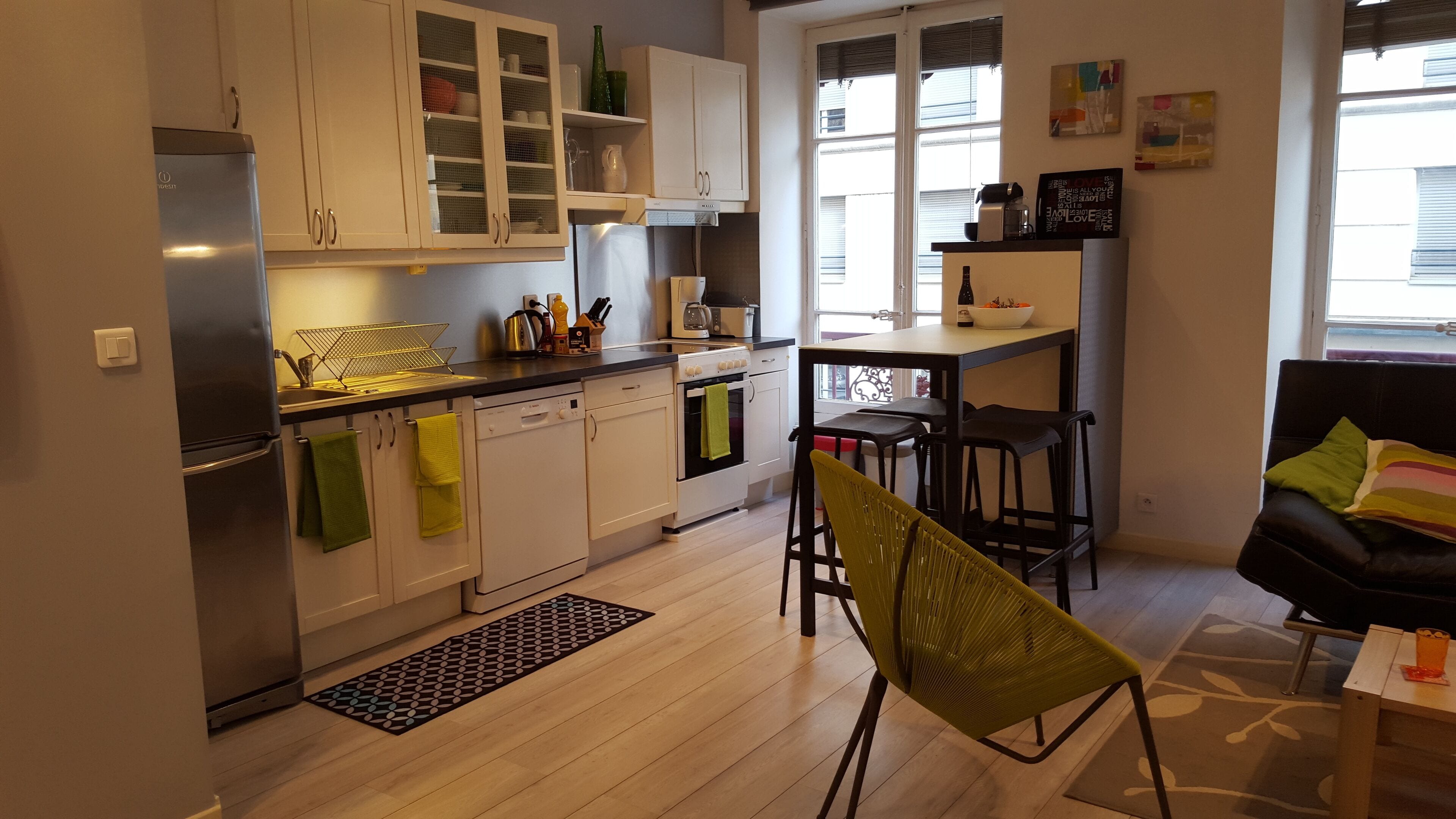 2 bedroom apartment, quays of the Rhône and Part-Dieu