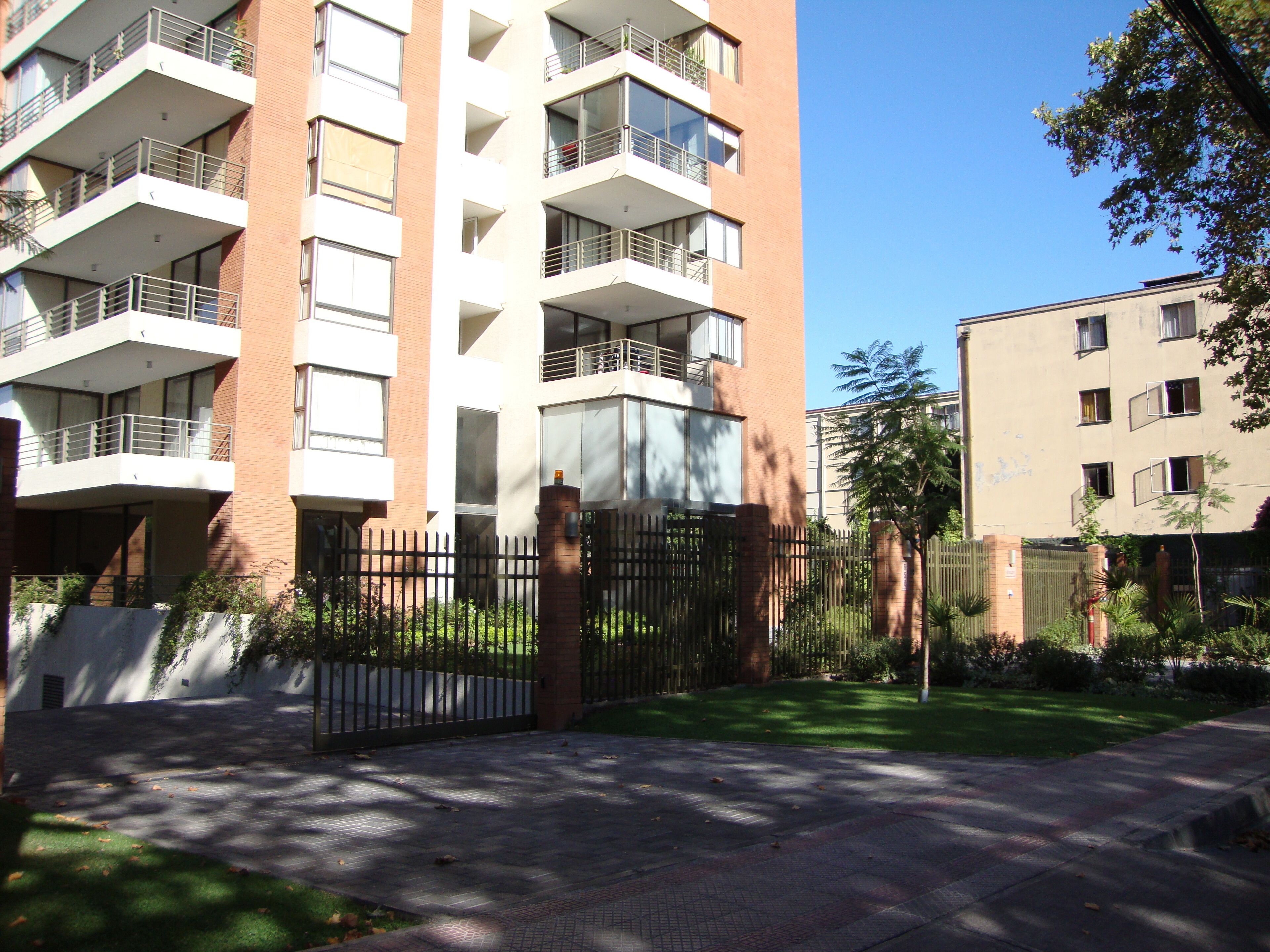 El Campanario - Beautiful 2 BR Condo in Providencia With AC