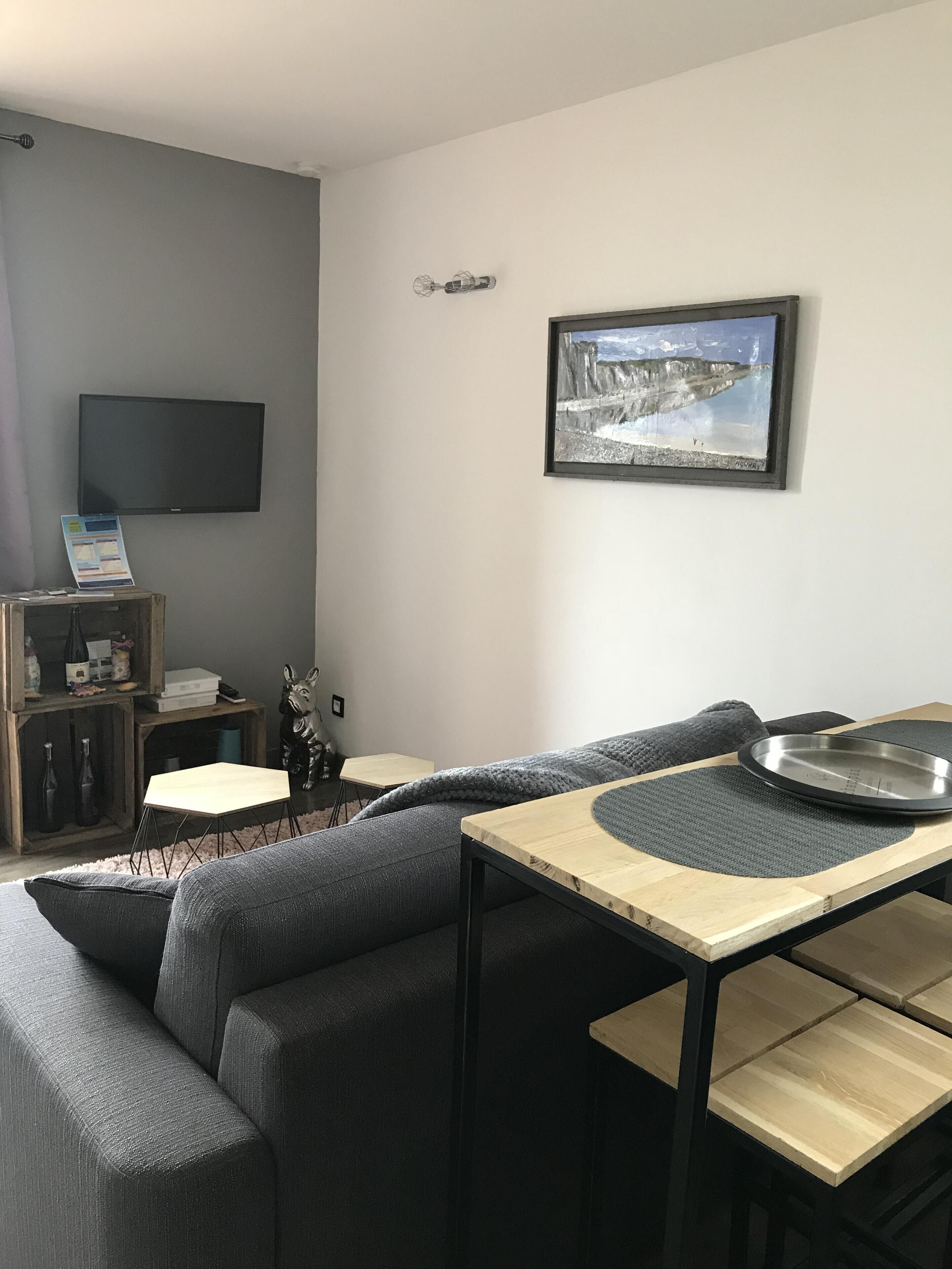 !!!Studio 50 meters from the sea, with an exterior !!! 38 € / Night and 50 € / Night in summer