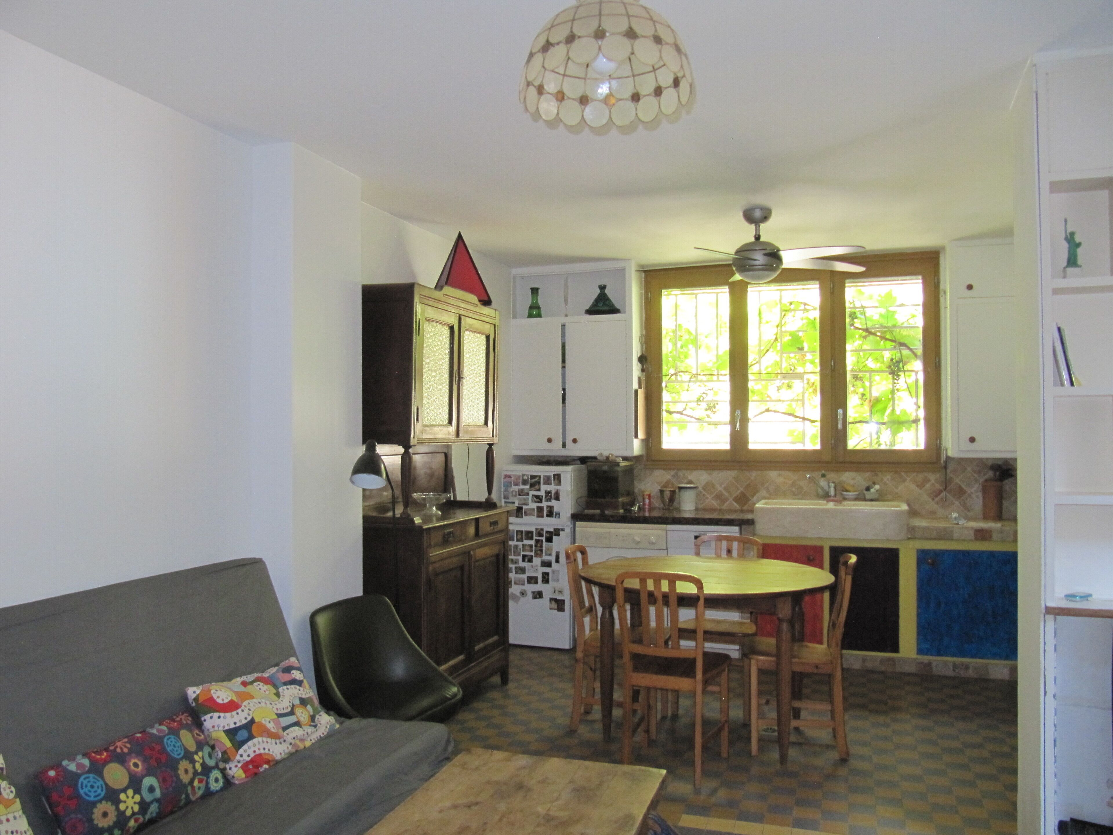 Quiet apartment in the heart of the Fine Arts.