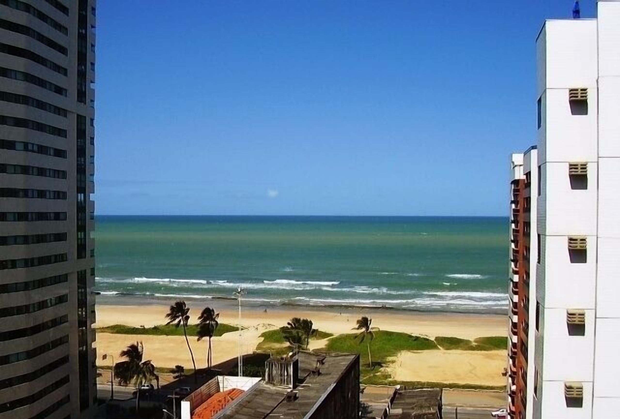 Bedroom and living room furnished - Close to the beach