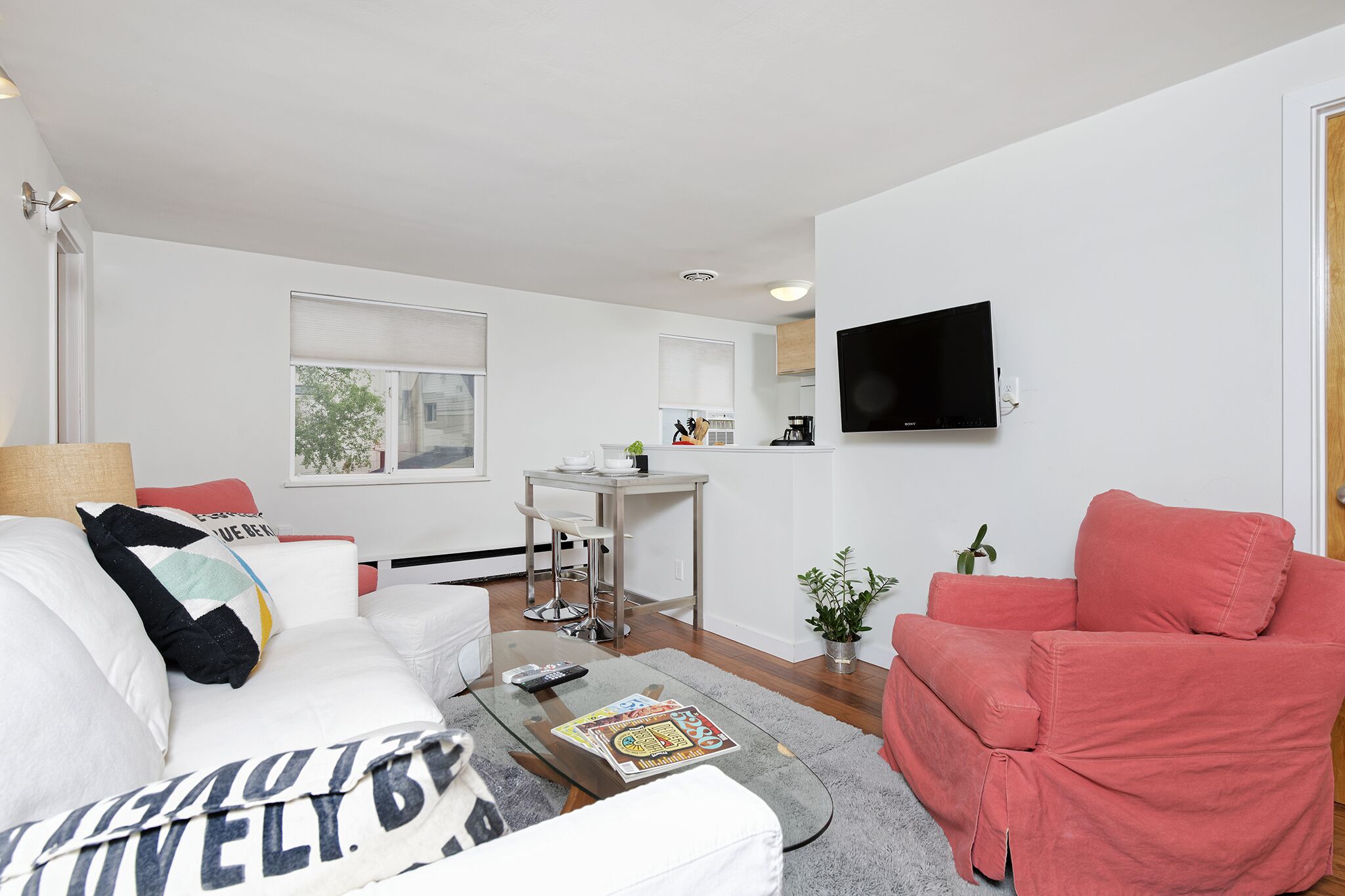 Highlands Condo-walk to everything in downtown Denver- 70+ five star reviews!