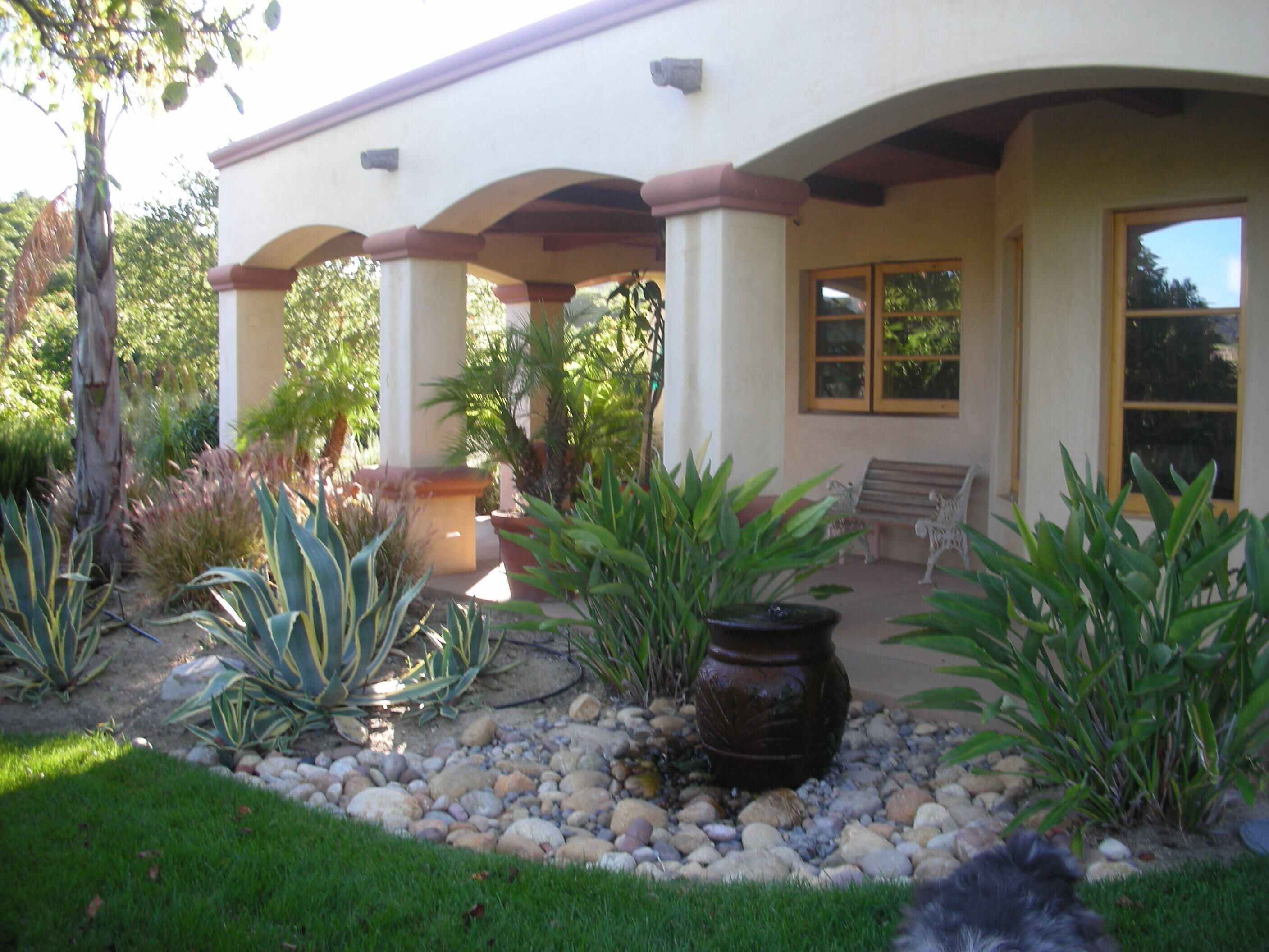 Beautiful Guest House with spectacular views of Hillside  Avocado Orchards
