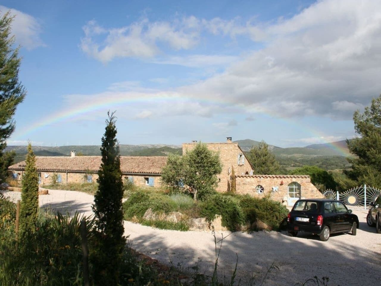 In a quiet location beautiful views of the village and the surrounding landscape