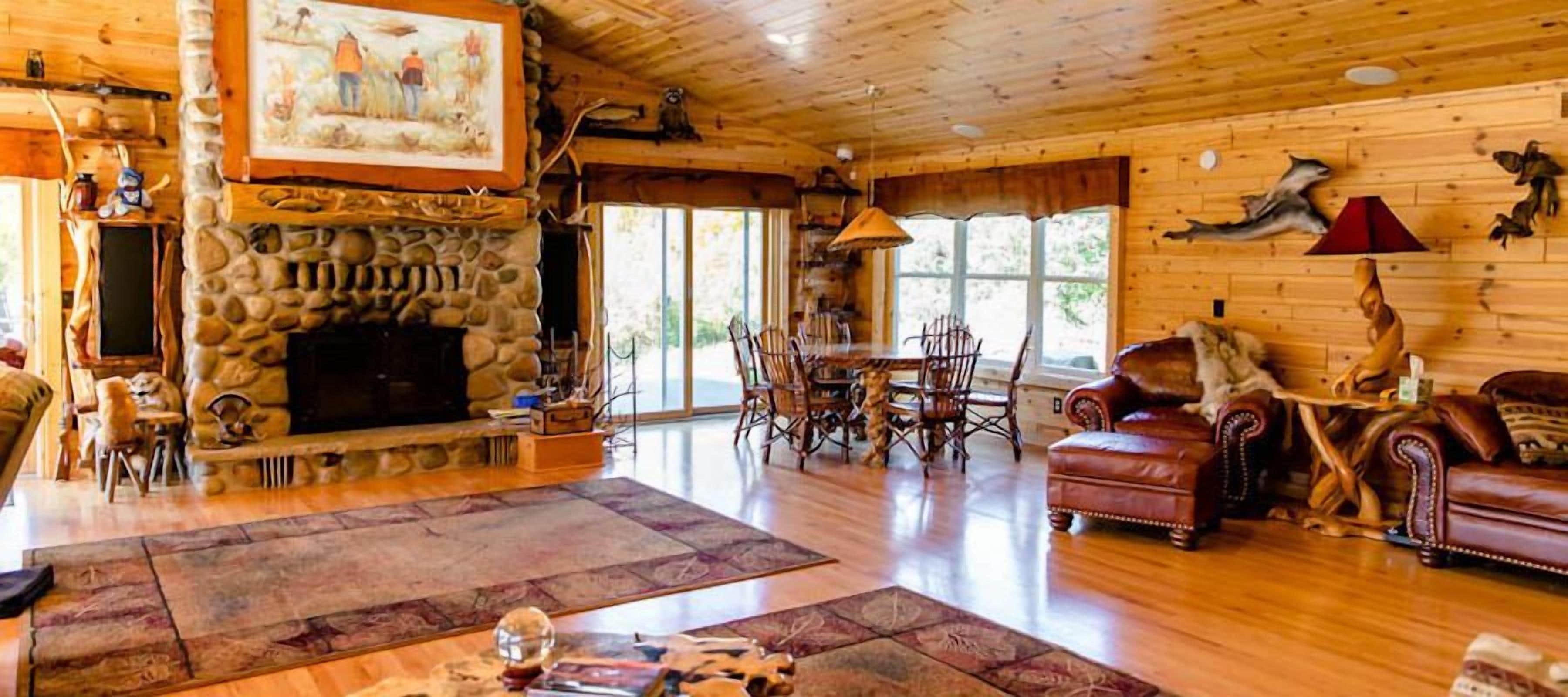 The Lodge at Meemo's Farm & Retreat