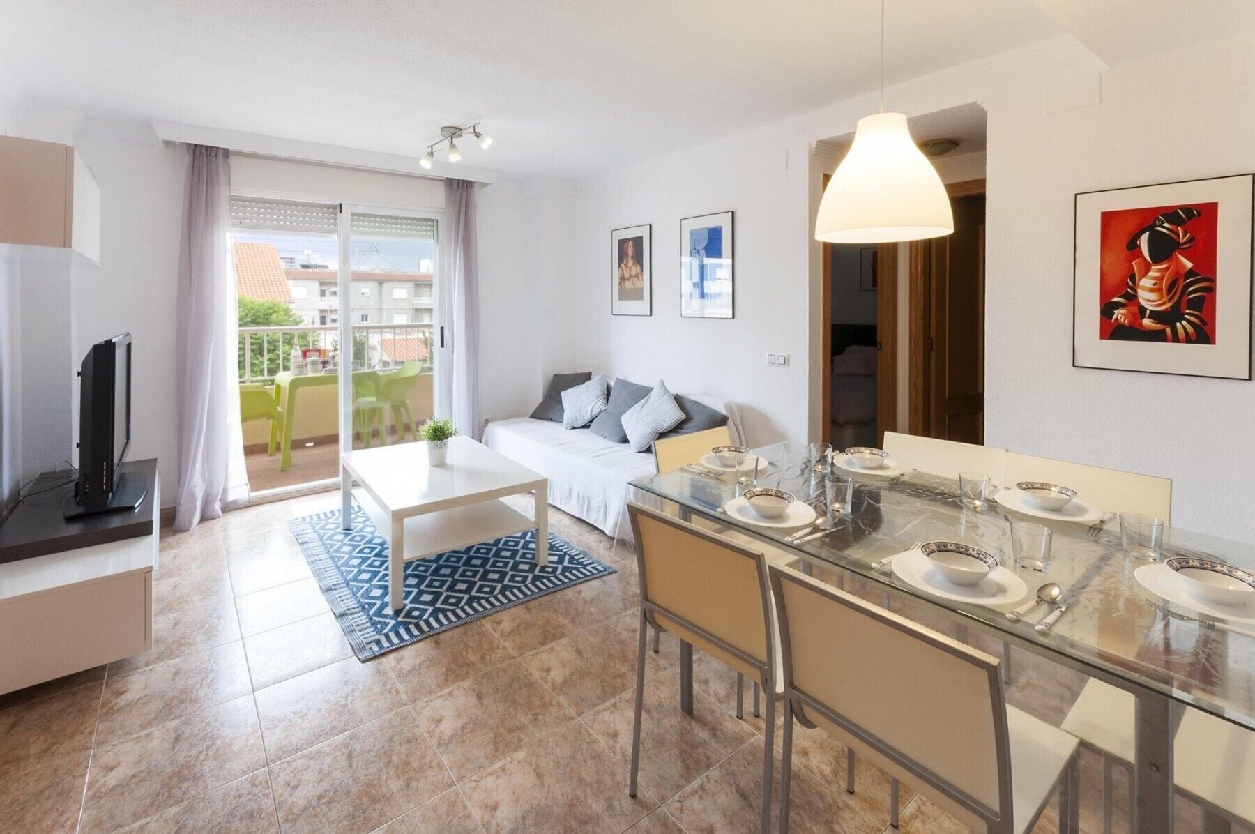 Cozy 2 bedroom apartment in Daimus with pool