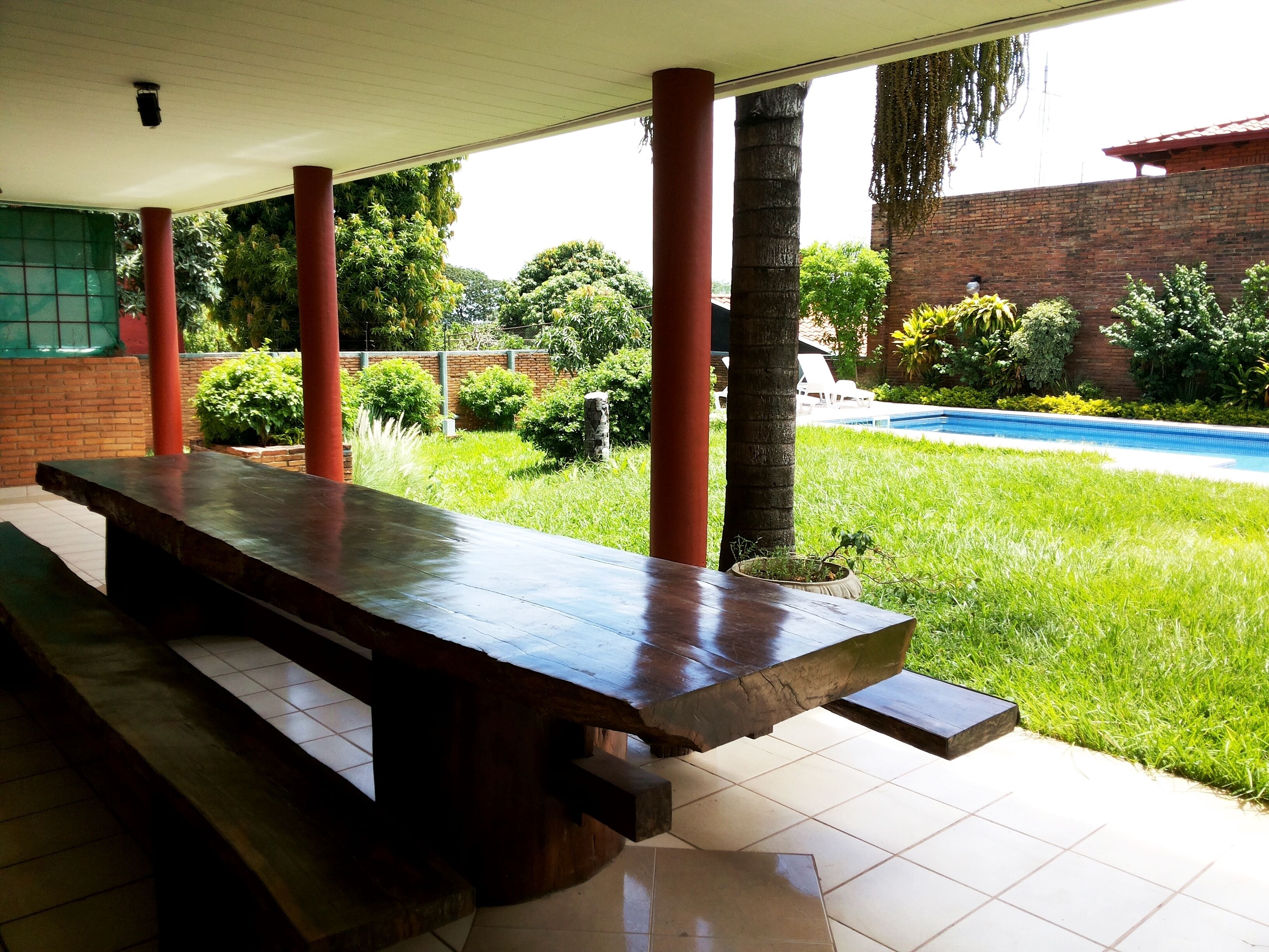 4 Bedrooms, Villa, Pool, Tropical Garden in Paraguay in South America