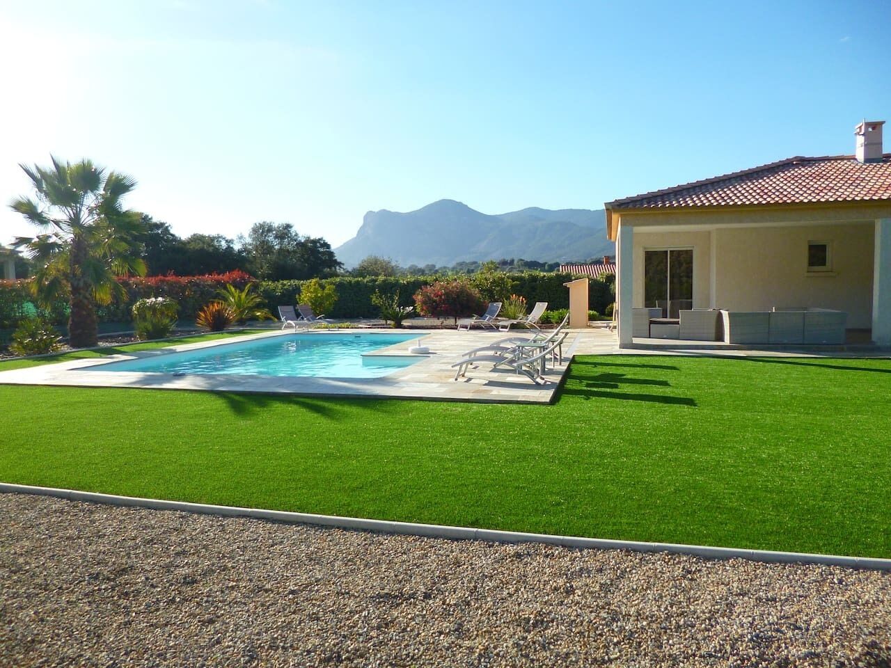 Private room with pool access