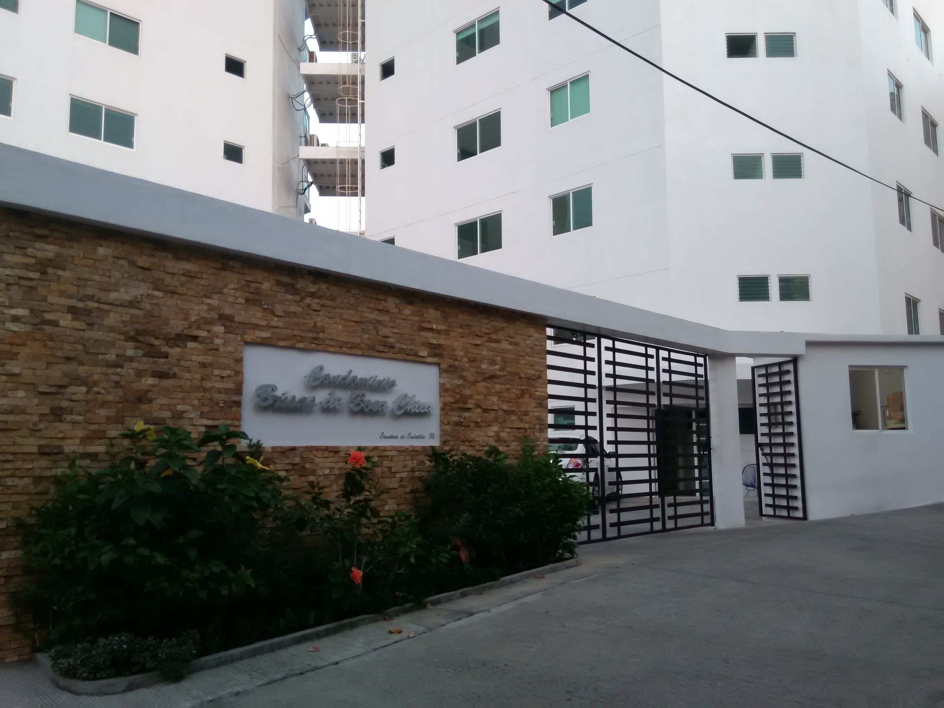 Brisas de Boca Chica complex