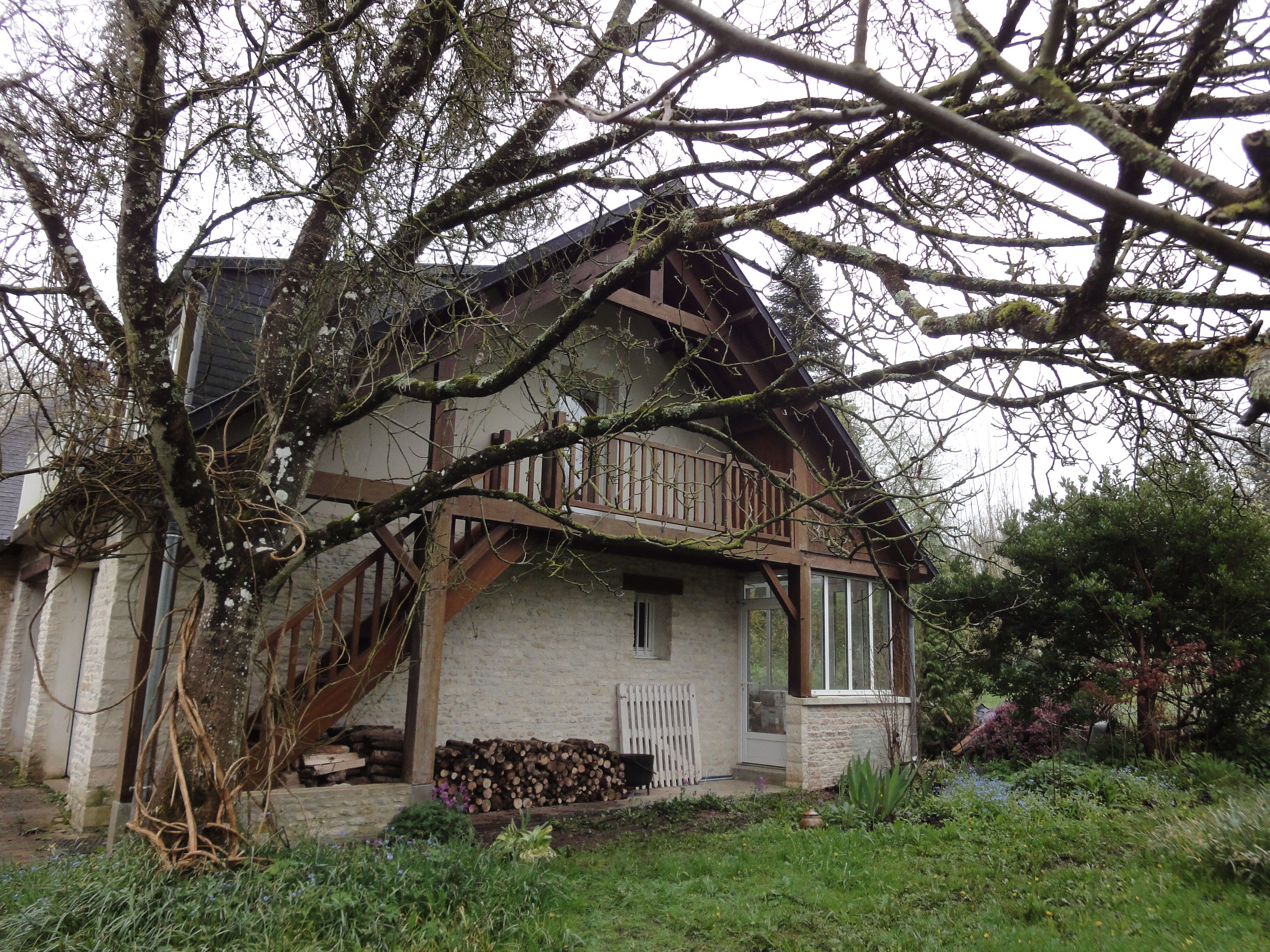 Quiet studio in the countryside near Caen