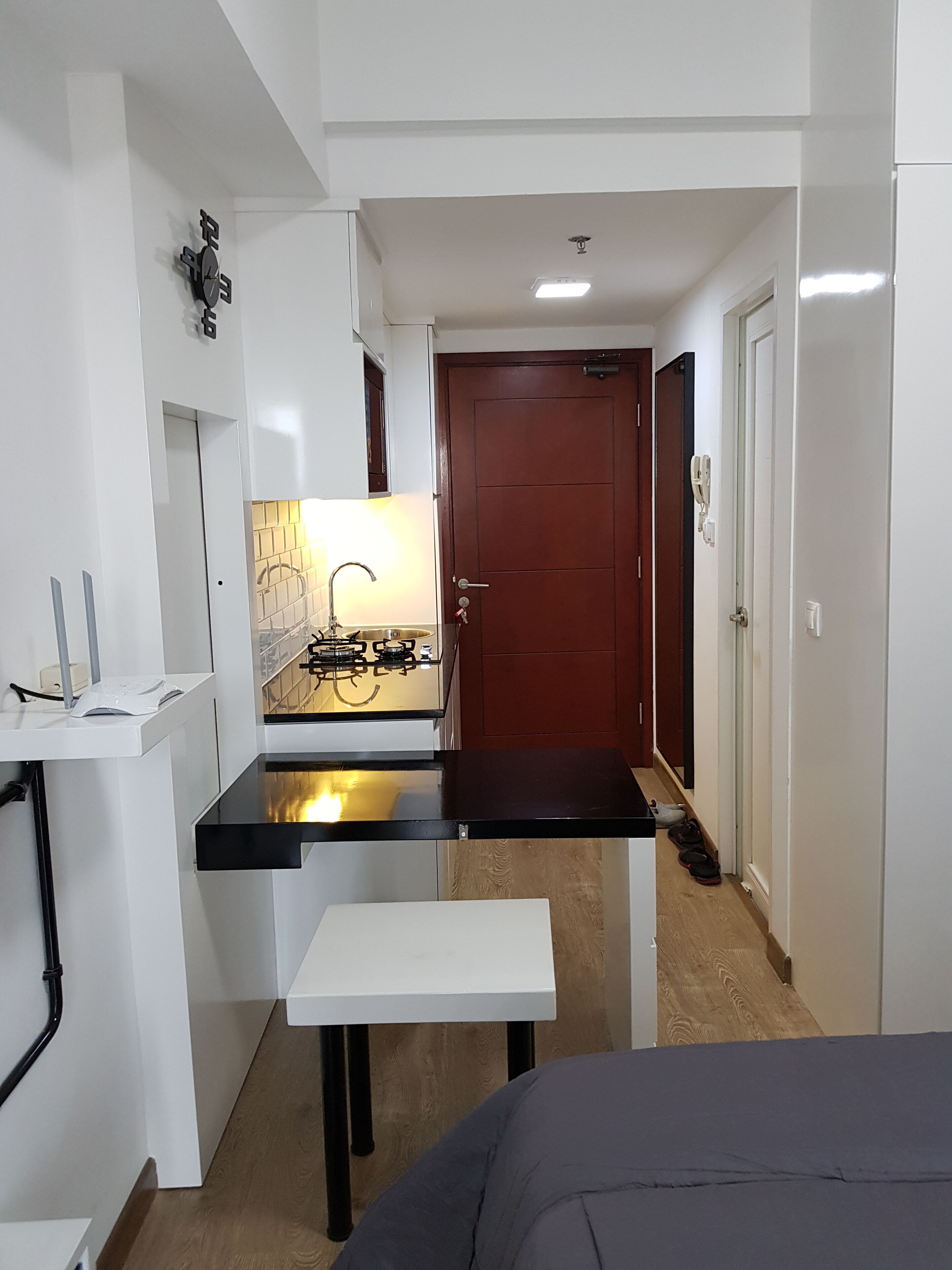 Apartment Studio, Tamansari Mahogany, Modern & Comfort