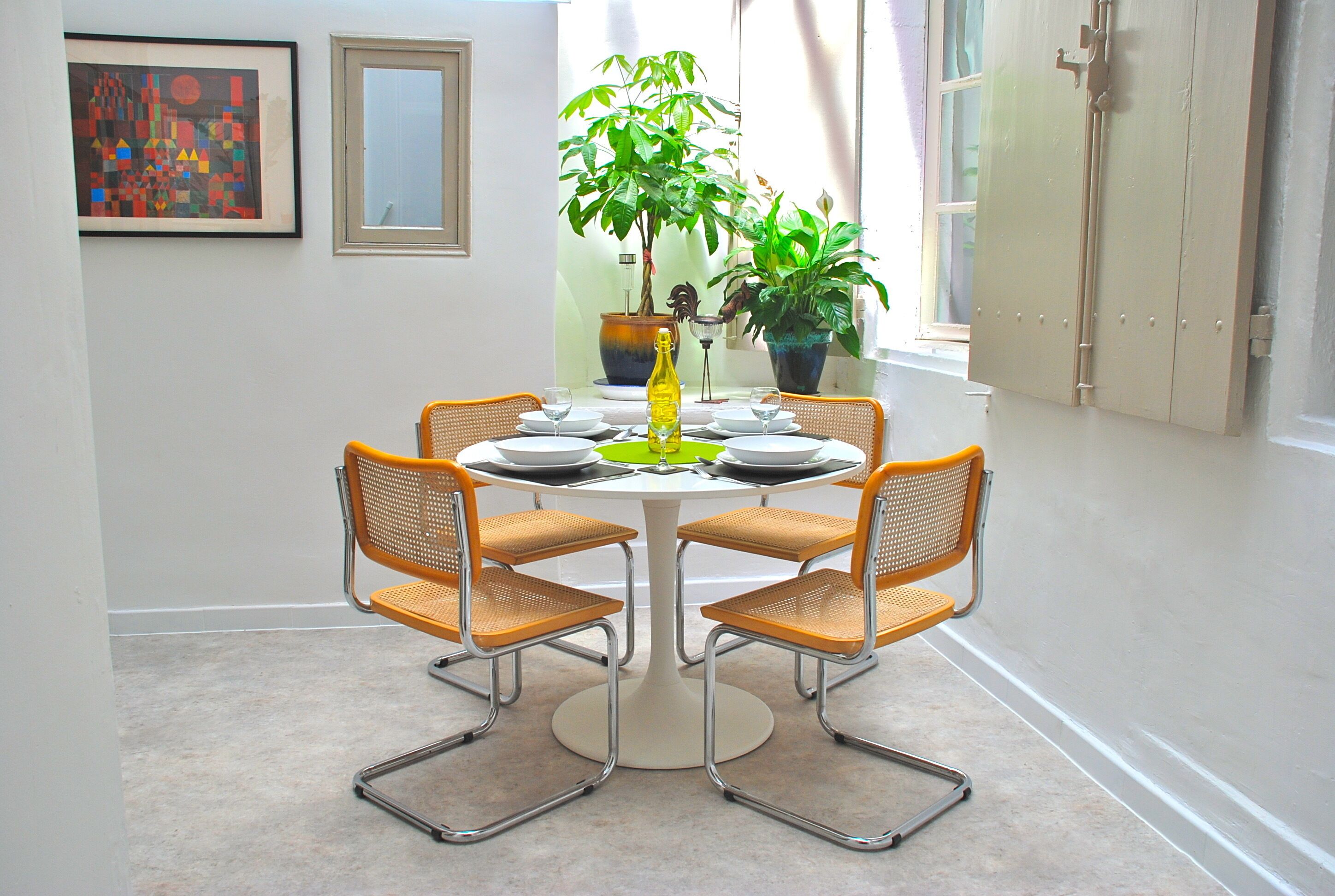 Stylish Apartment with Roof Terrace