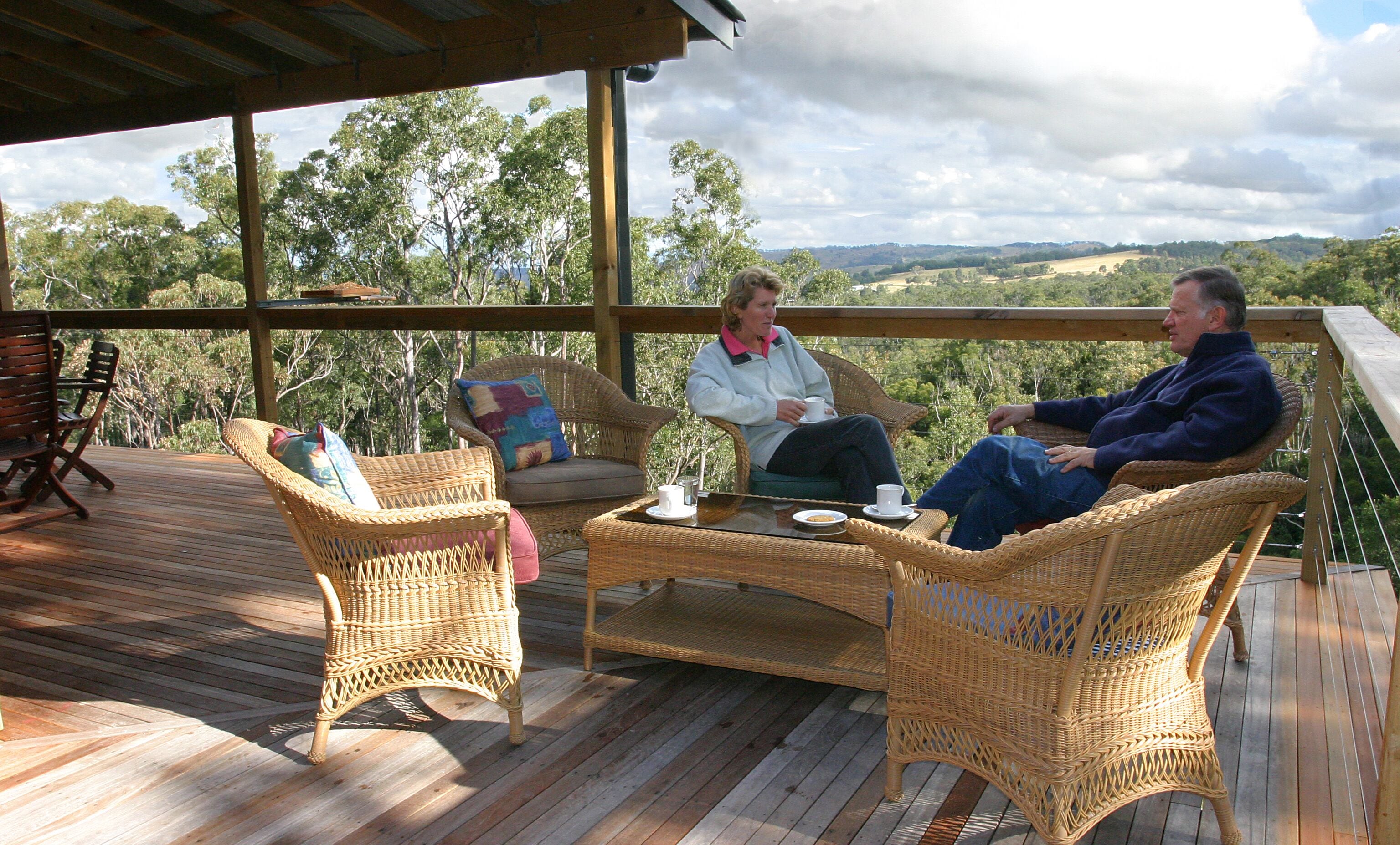 Clancy's Lodge at BANJOS BUSHLAND RETREAT - couples, families & groups