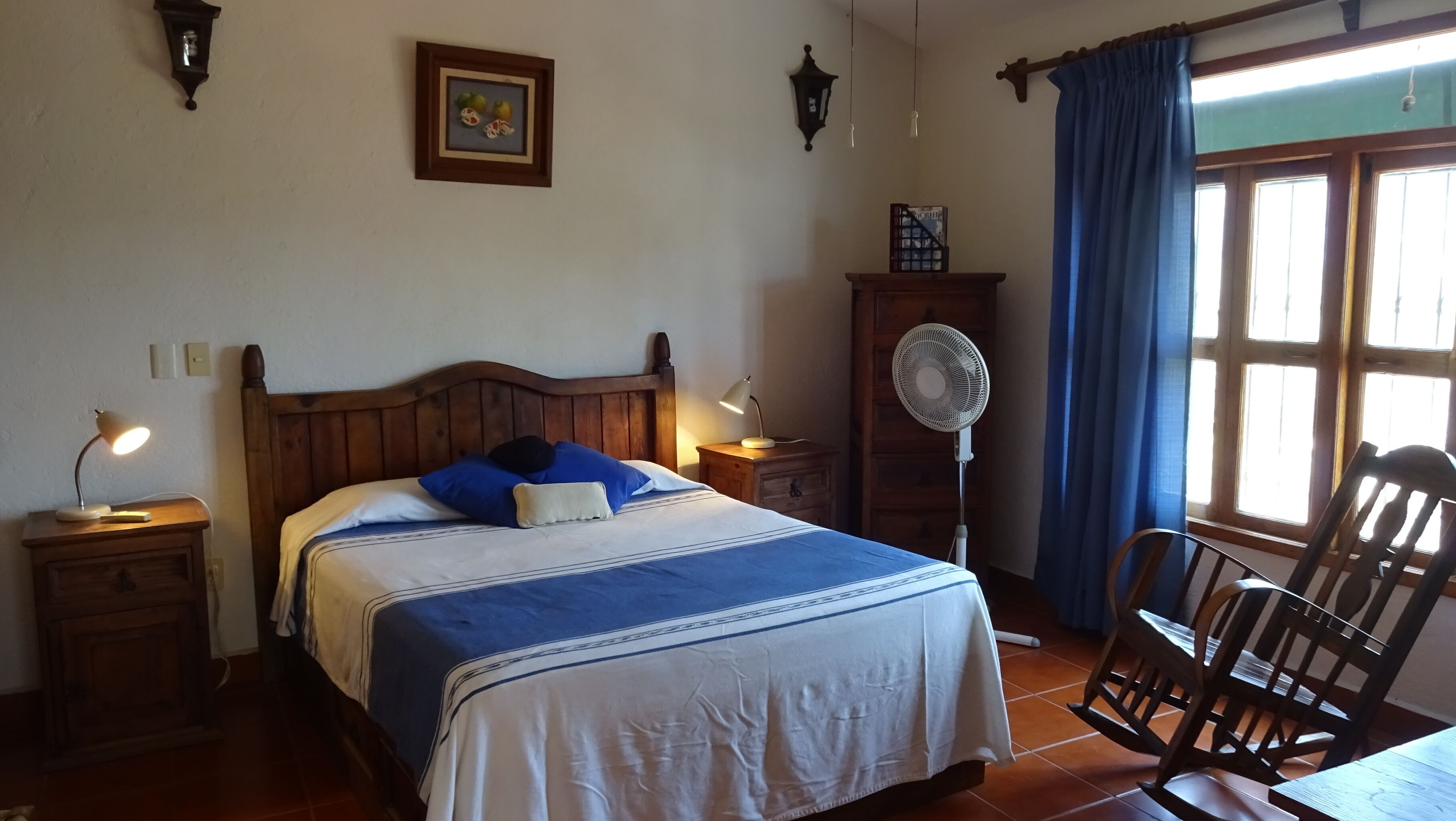 Comfort and privacy a short walk from Playa La Ropa