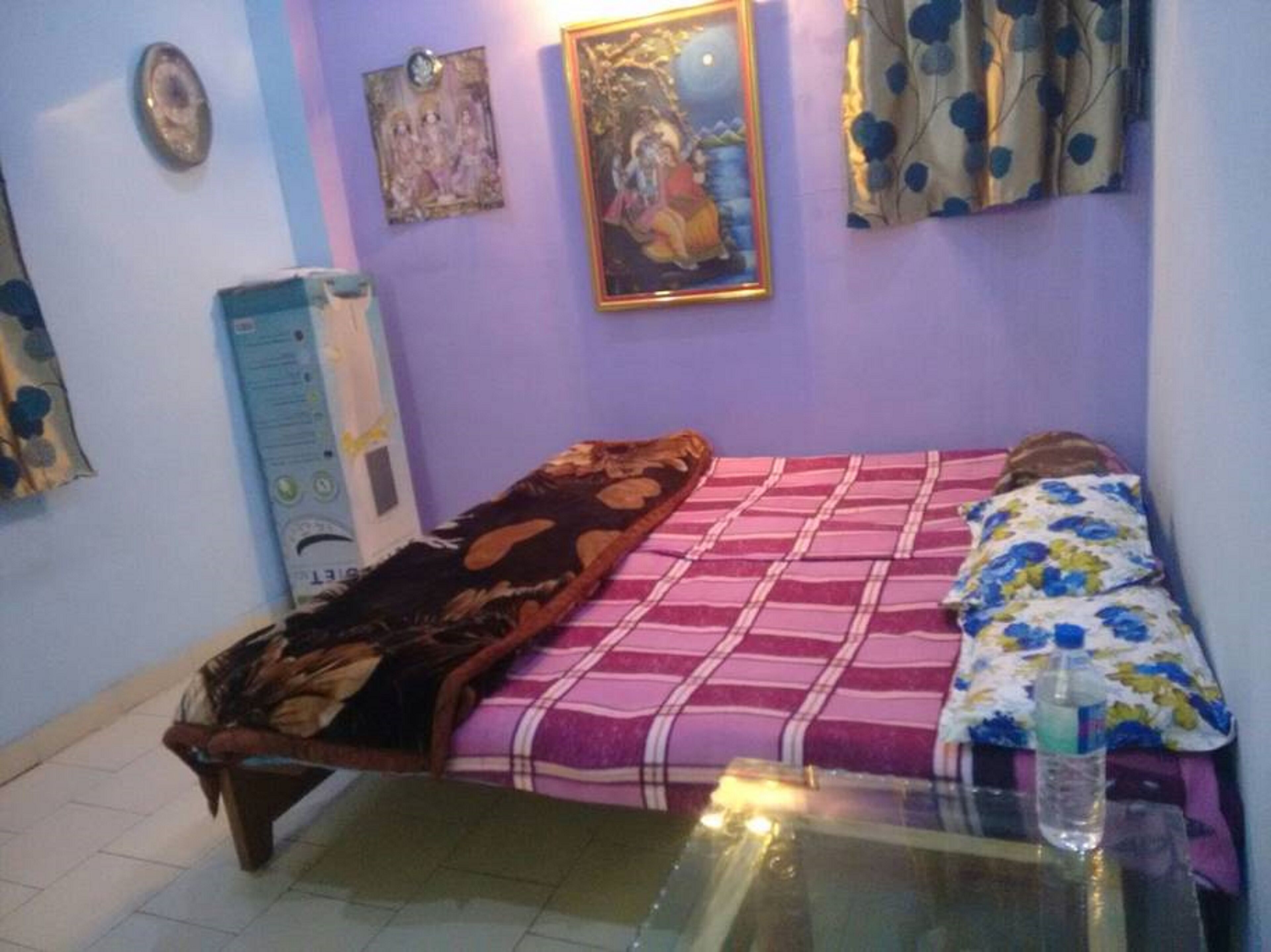 A studio apartment for family in the heart of Kanpur City near Station