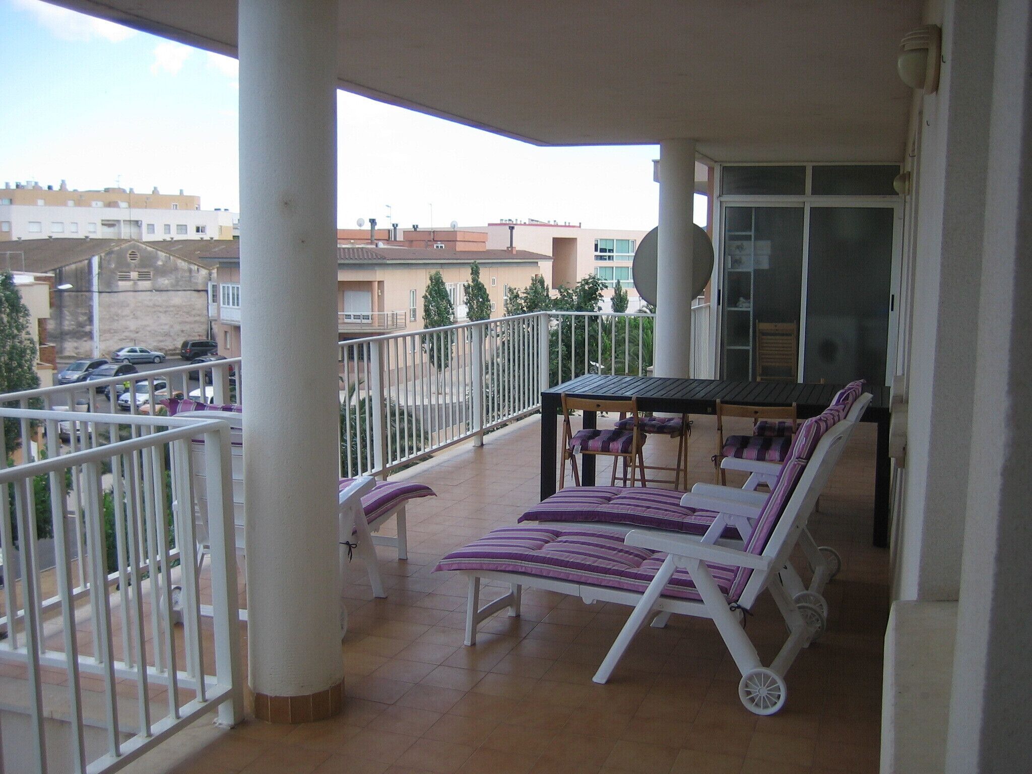 SUPER FLAT IN ''THE DELTA OF THE EBRO''