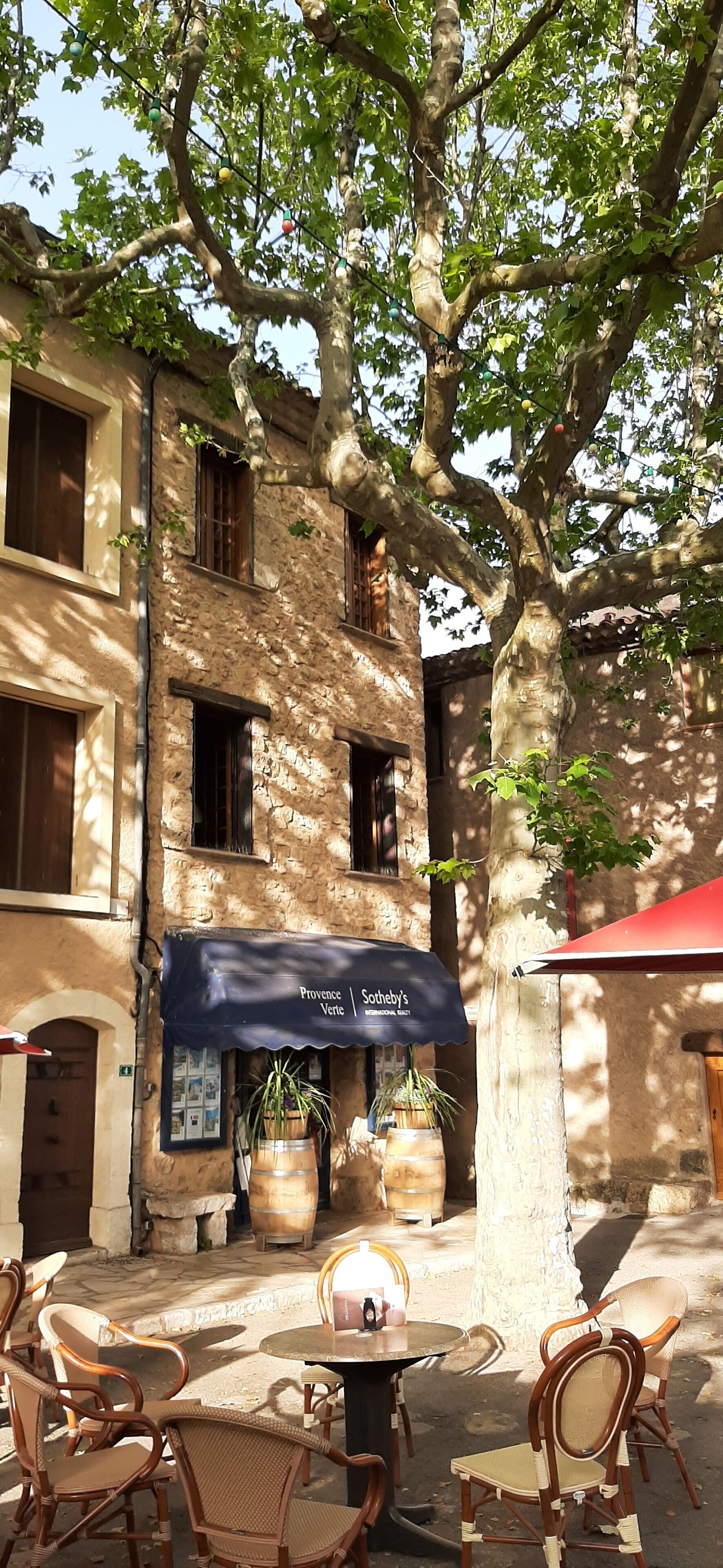 Apartment in historic house in Tourtour