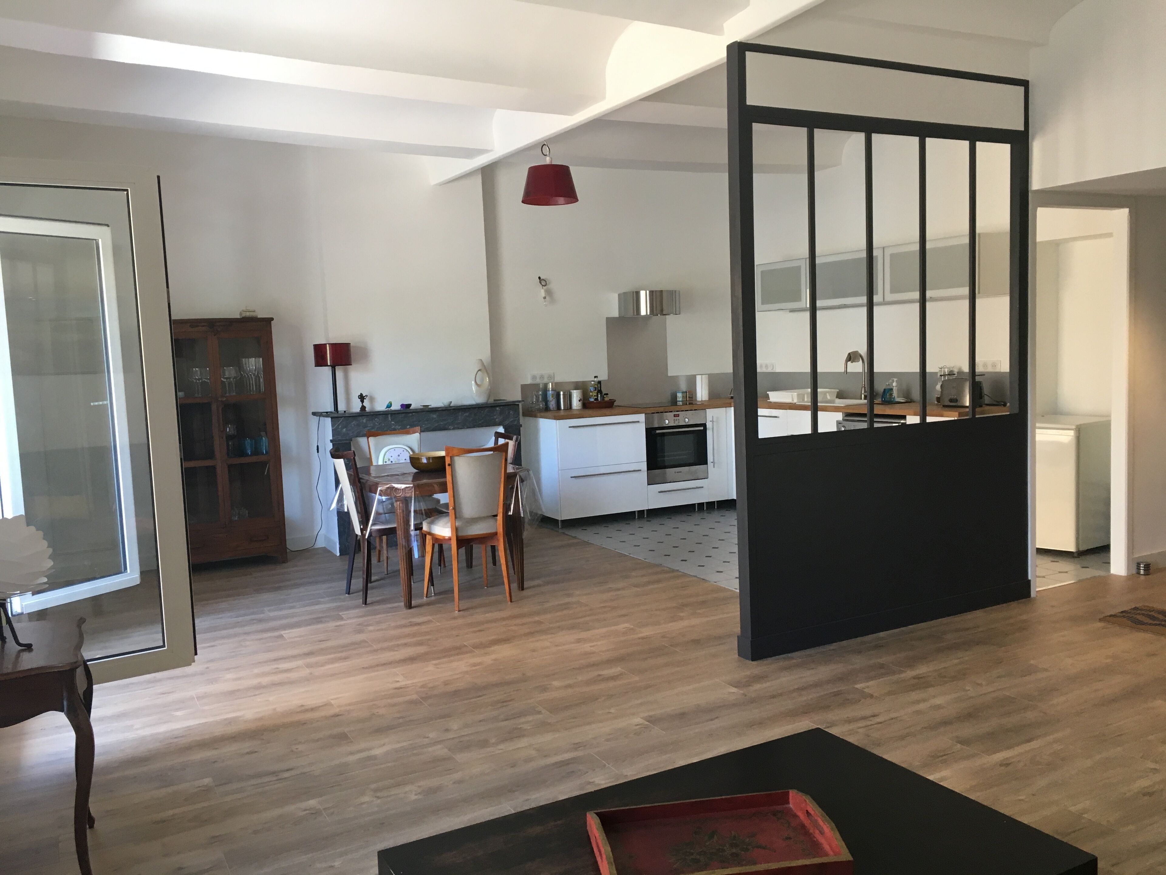 Air-conditioned apartment in the heart of town