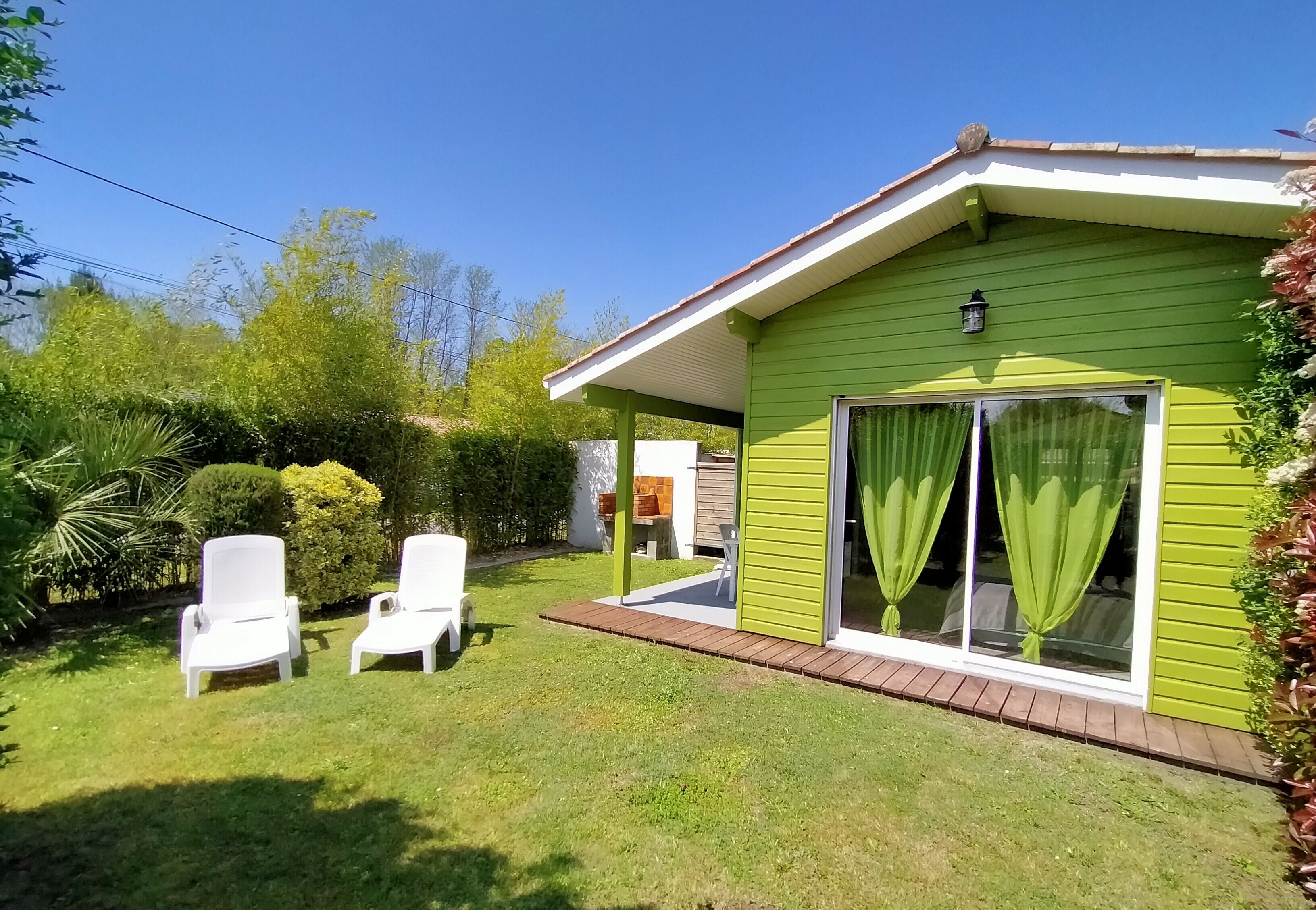 Cottage for adults with wellness area, jacuzzi, fitness between Bordeaux & ocean