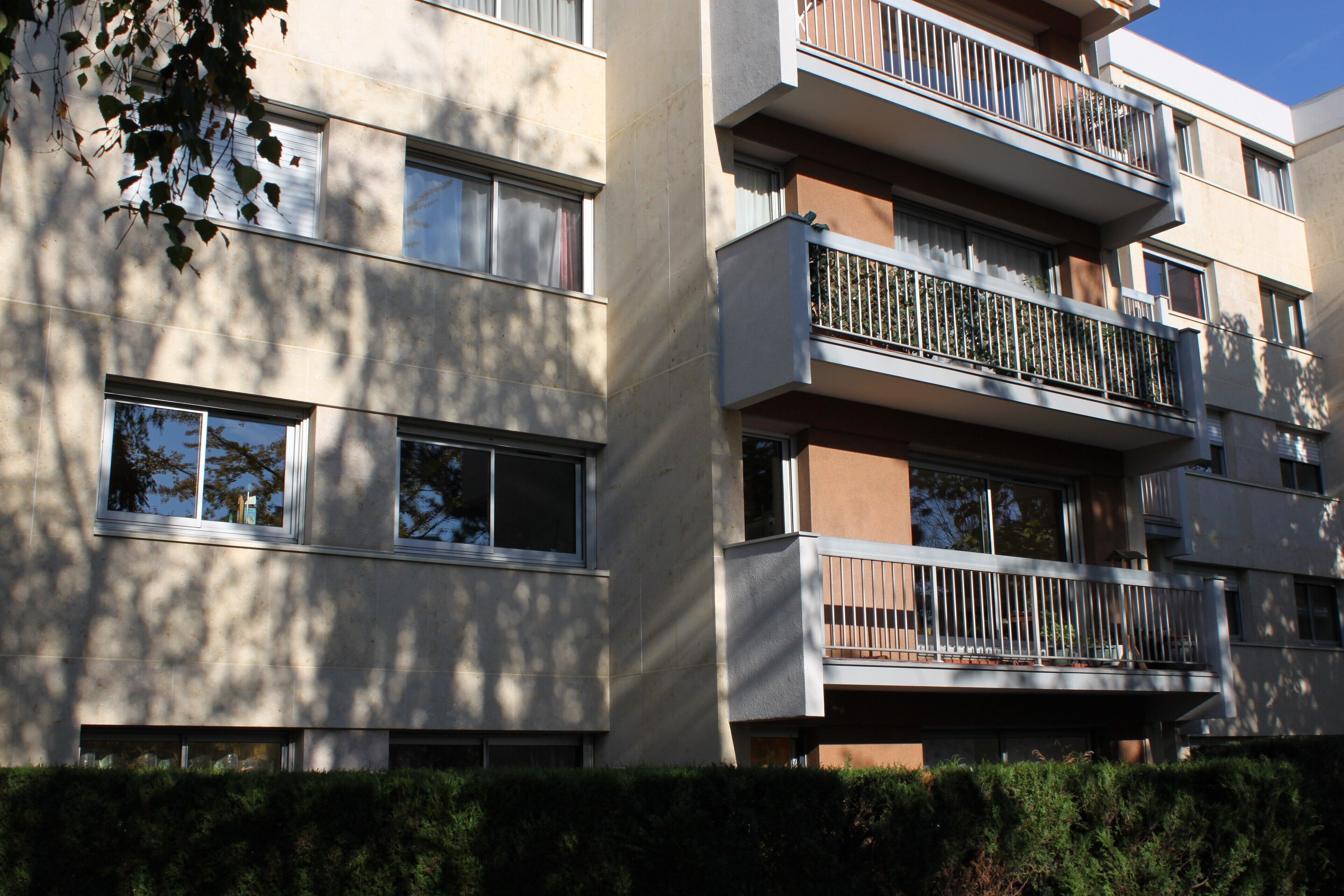 F3 standing LE VESINET (VERSAILLES 12 km - PARIS 18 km)