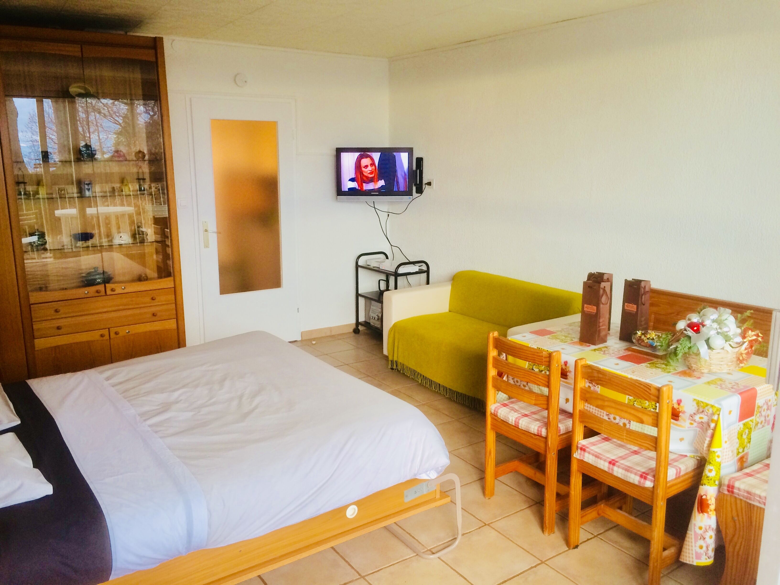 APARTMENT 30M ², WIFI, PARKING, BALCONY SOUTHEAST WITH BEAUTIFUL VIEW IN CO-OWNERSHIP