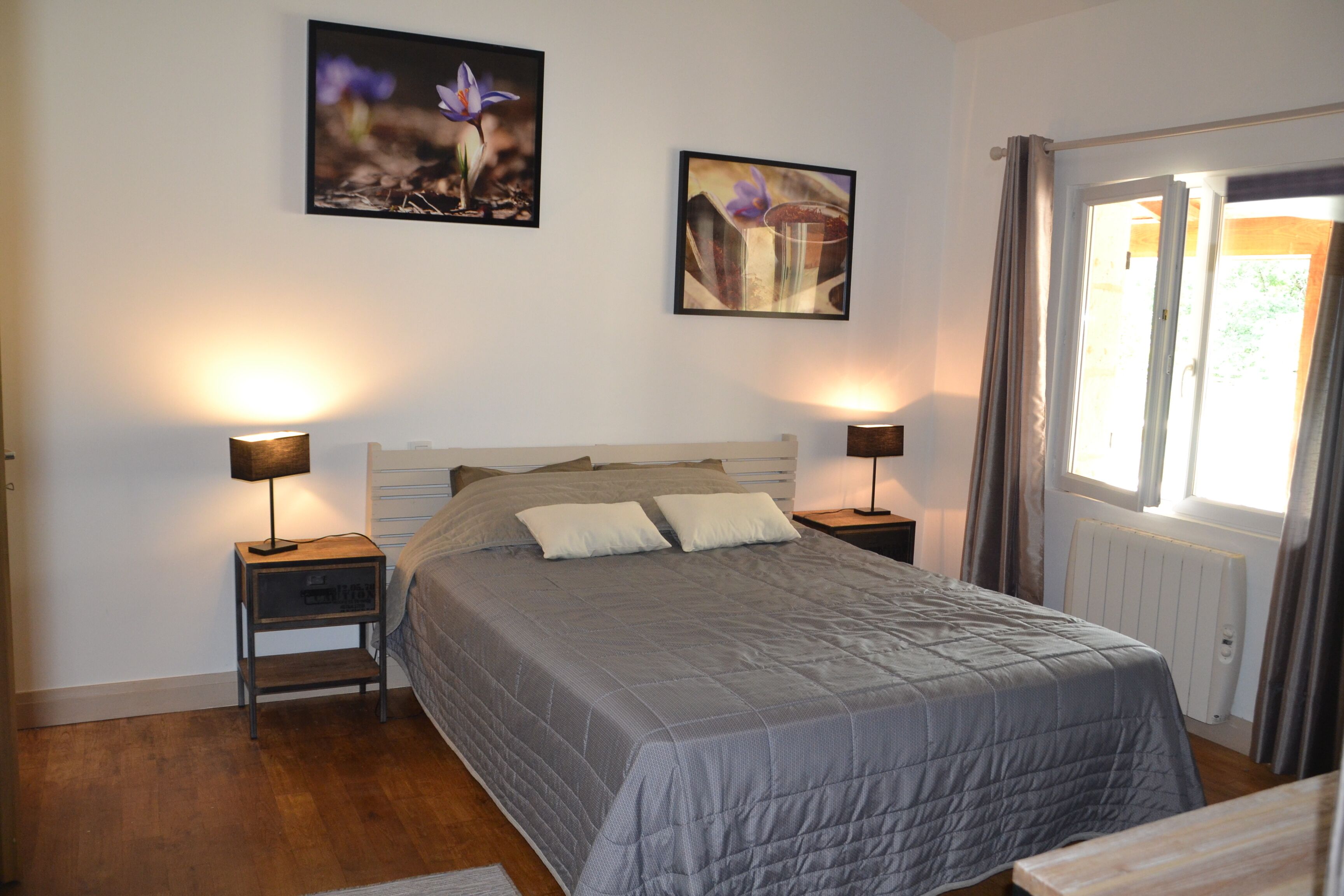 rooms and breakfast: Safrane