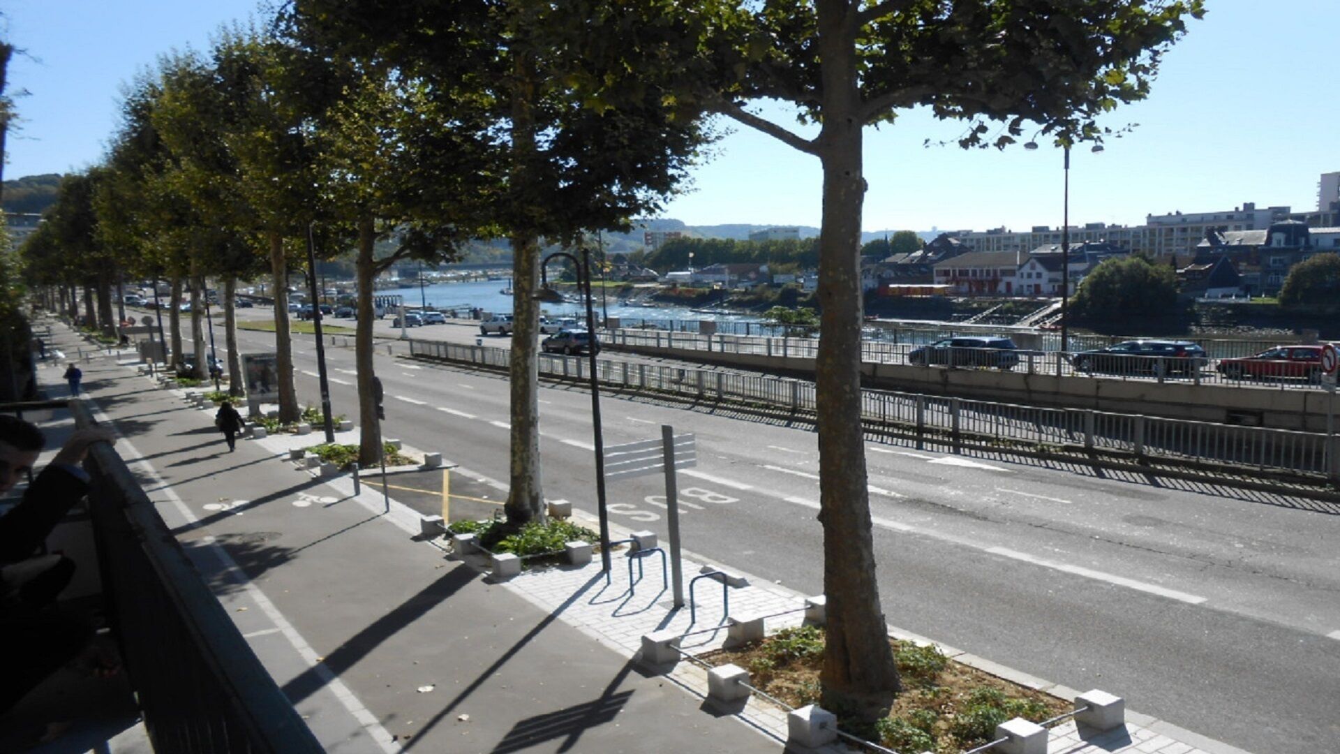 Apartment overlooking SEINE