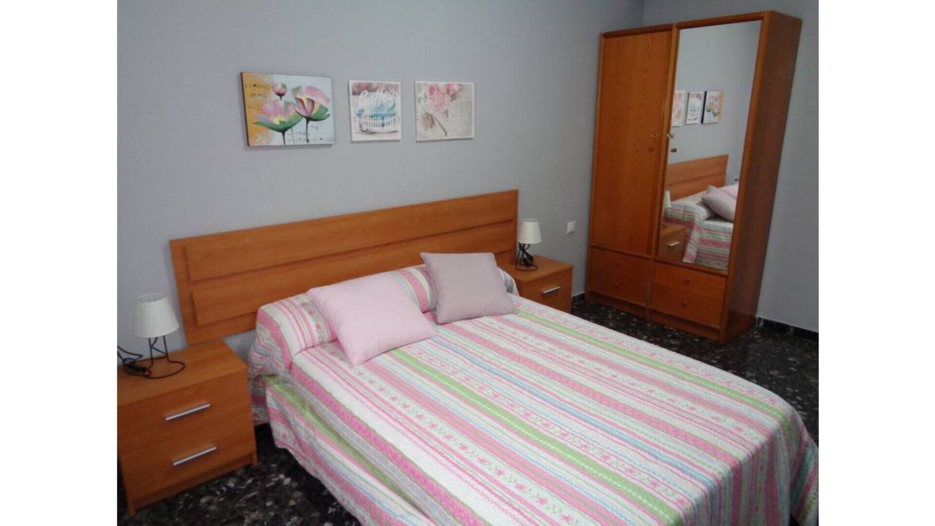 COMFORTABLE AND QUIET APATAMENT