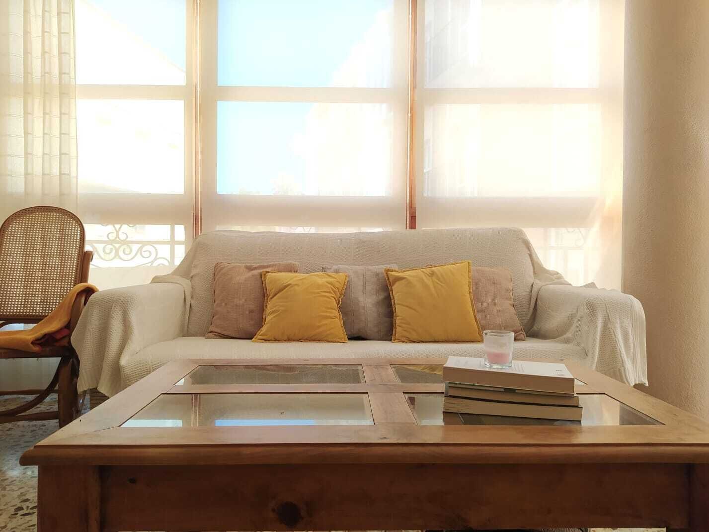 Large and bright apartment in the center + Parking