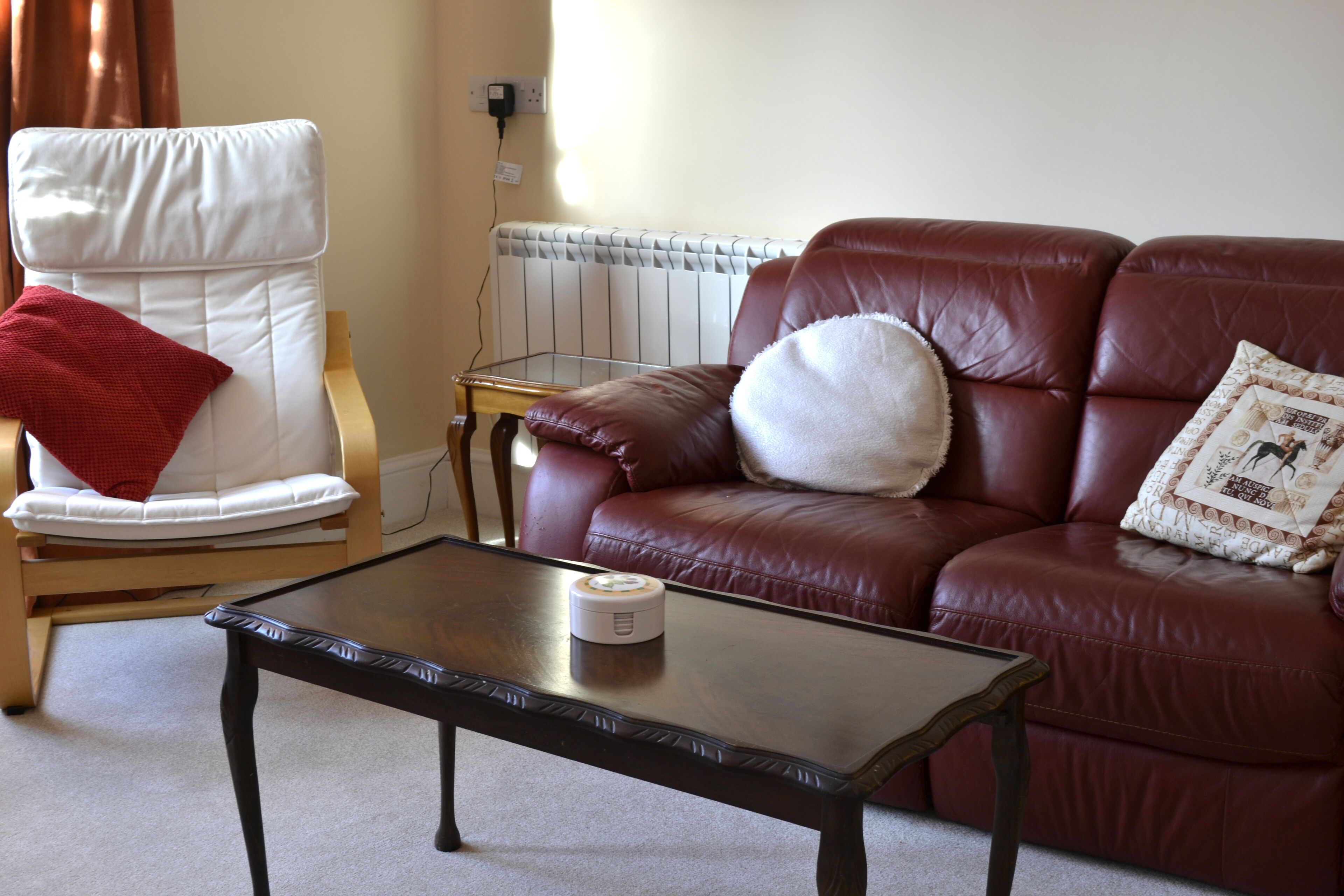 Delightful cozy Devon home, near shops, pub, country walks and beautiful Exmoor