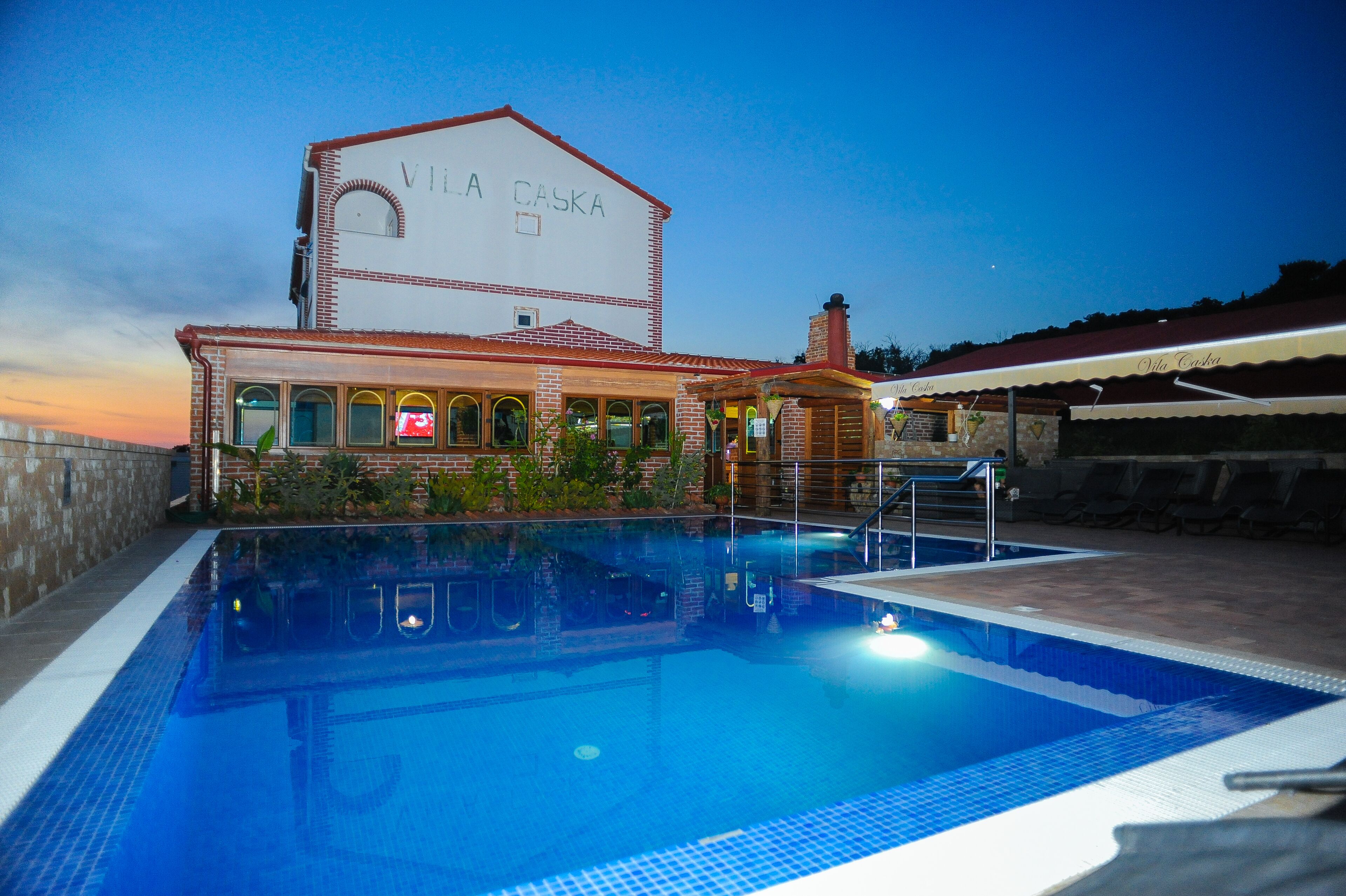 NEW LISTING! Vila Caska ap 3 -  nex to Zrce, sea view, wifi, pool, resturant&bar
