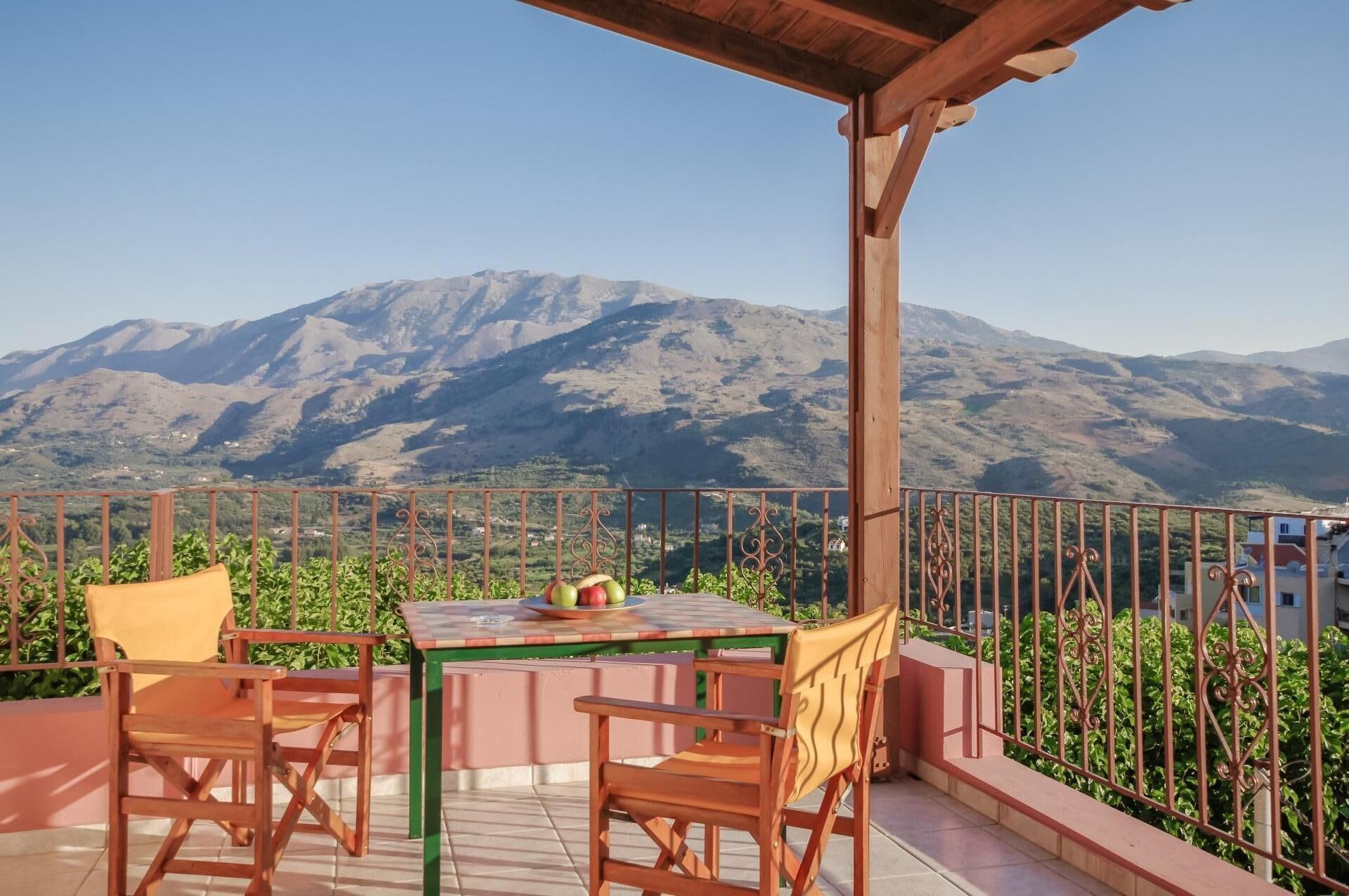  Astrostudio Chania Holidays Apartments 4 ☀️[ 3Km from sea ] Mountain & Sea view