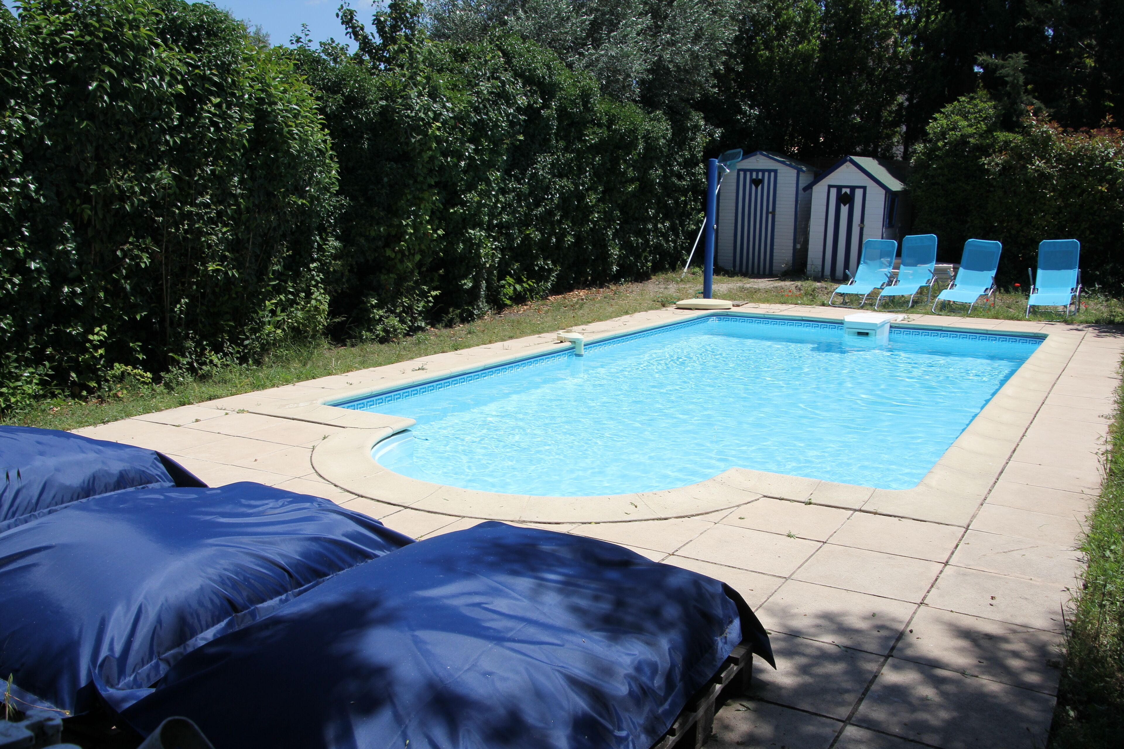 Apartment in a vineyard house with pool, 2 bedrooms, 4 people