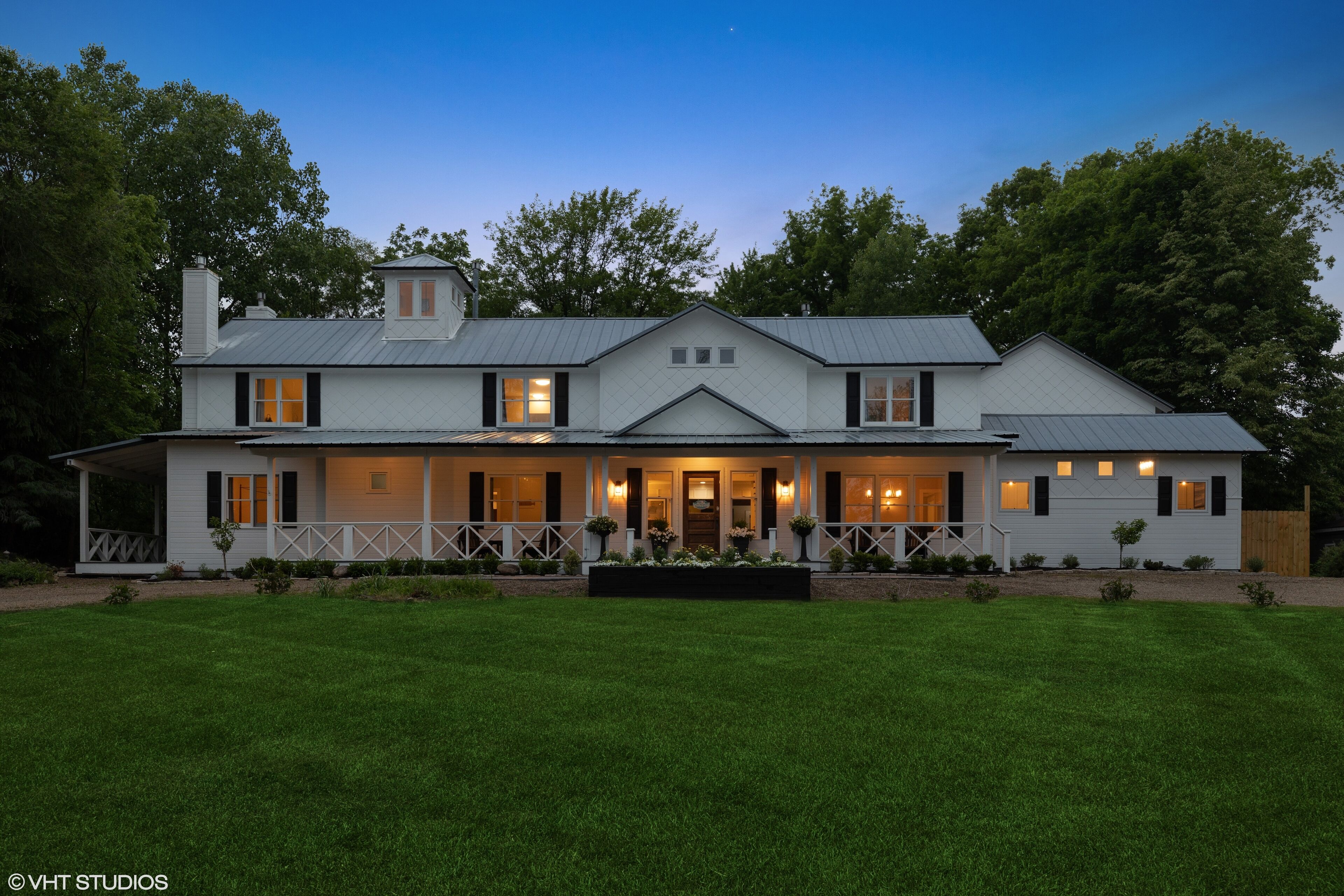 "New" Lake Michigan R & R Recently Completed Major Rehab