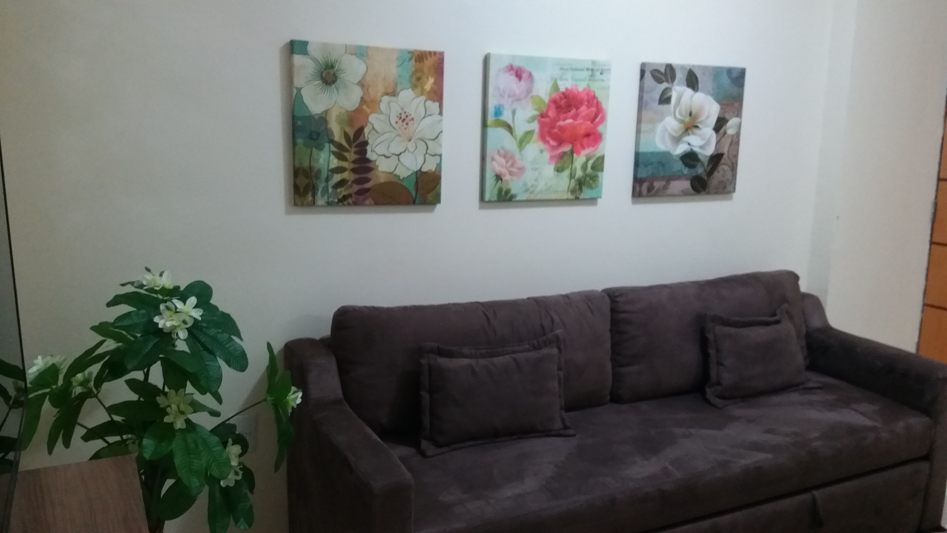 R $ 1.999,00 MONTHLY, Included: Condominium, Council Tax, Gas, Water, Internet Wifi 10Mb.