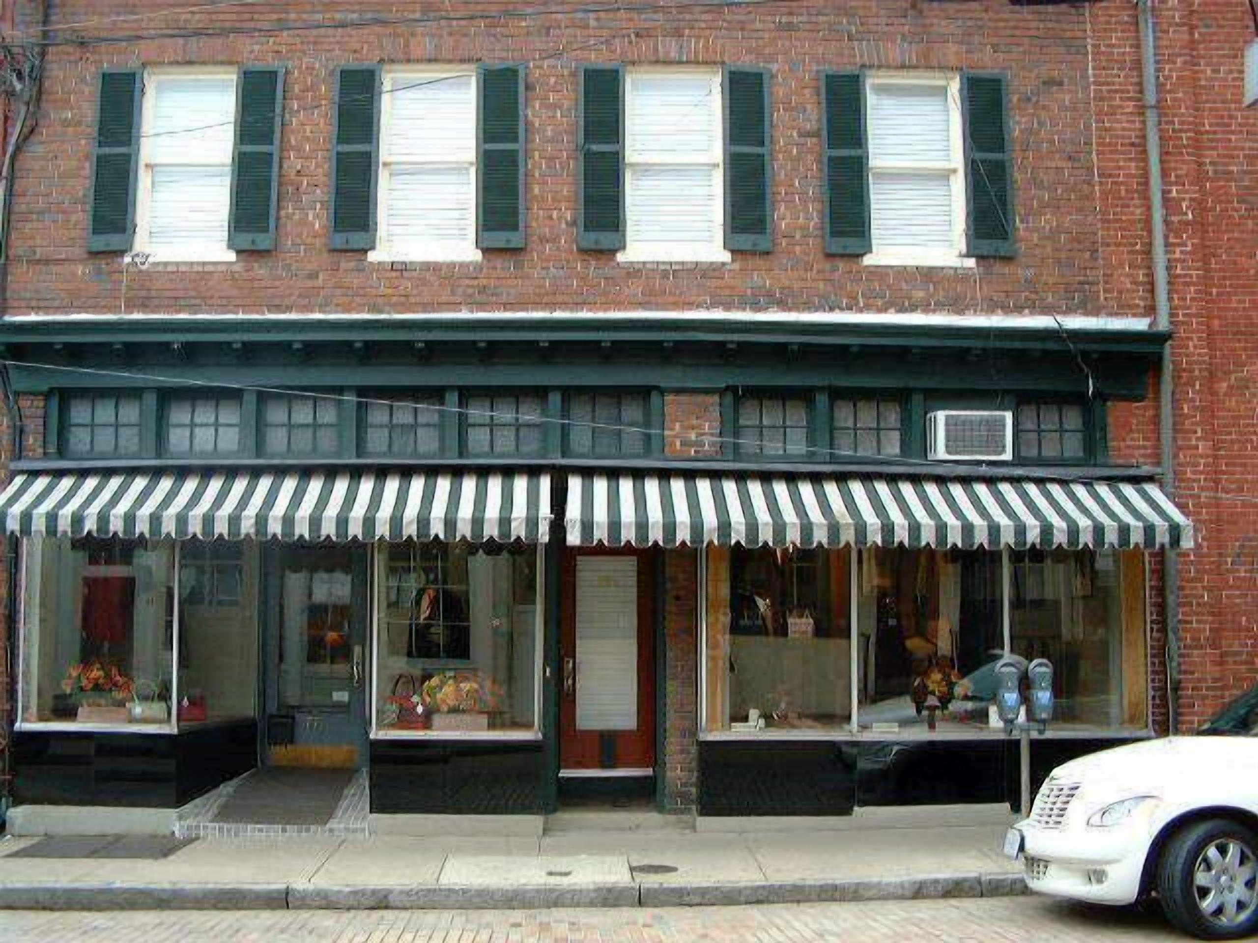 Available for Maryland Legislative Session 2024 ! Perfect location!