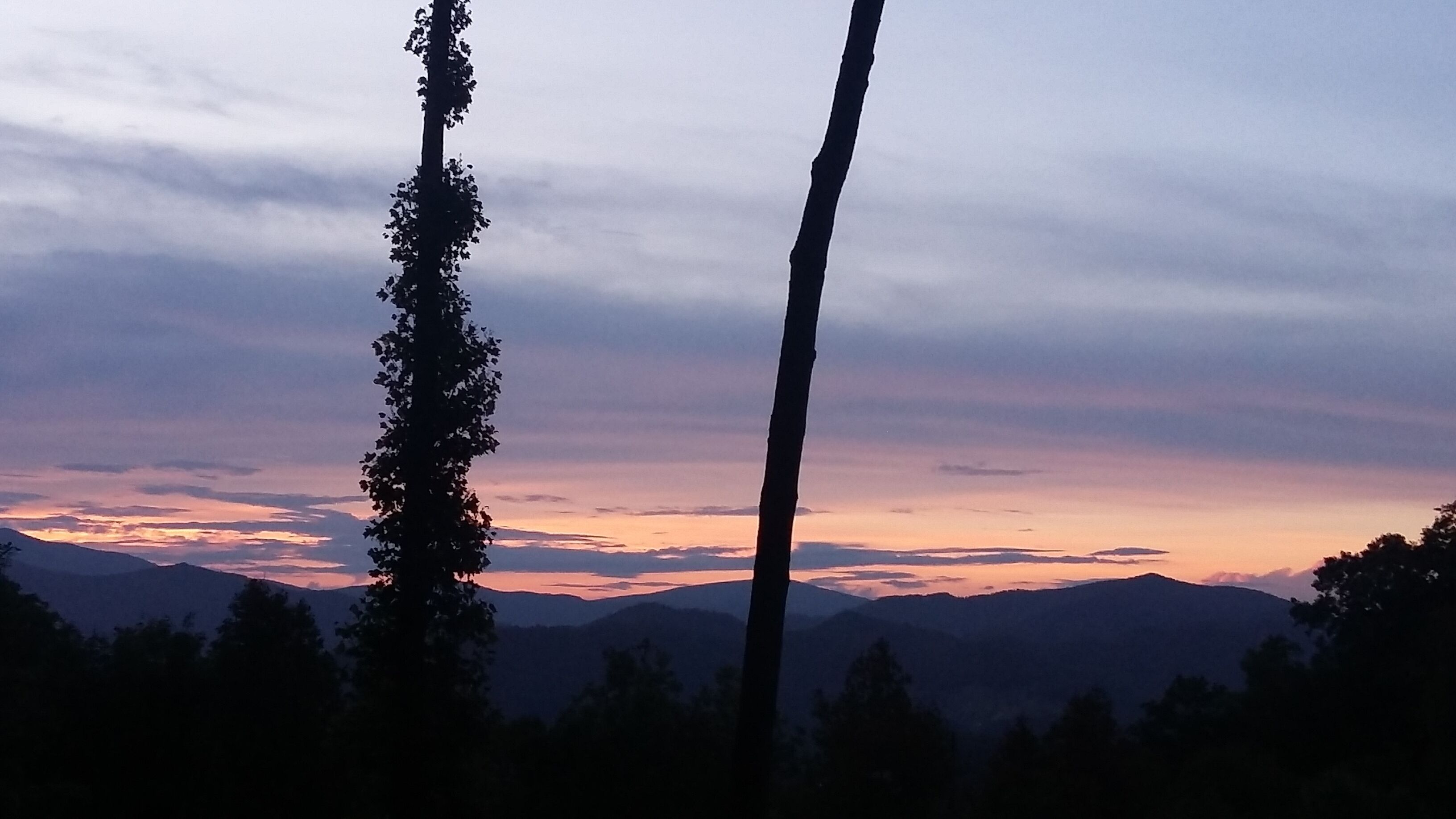 Mountain Retreat With Great View and Calm Winds