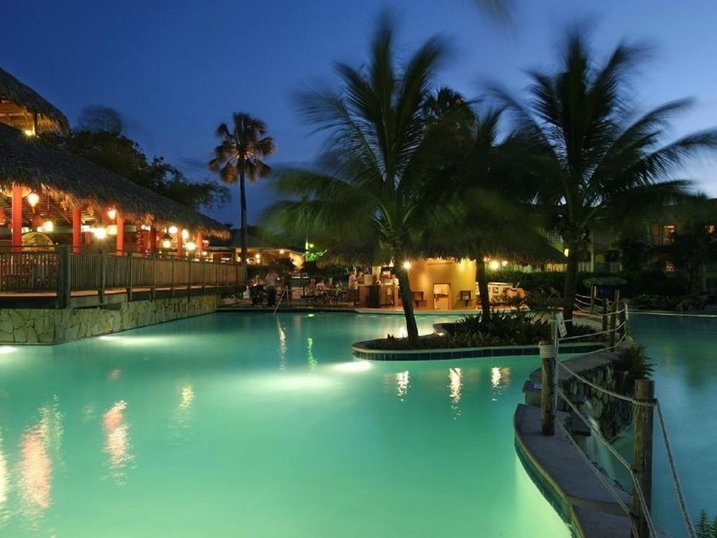 LIFESTYLE RESORT, TROPICAL JUNIOR SUITE  {GOLD BRACLET} BEST DEAL