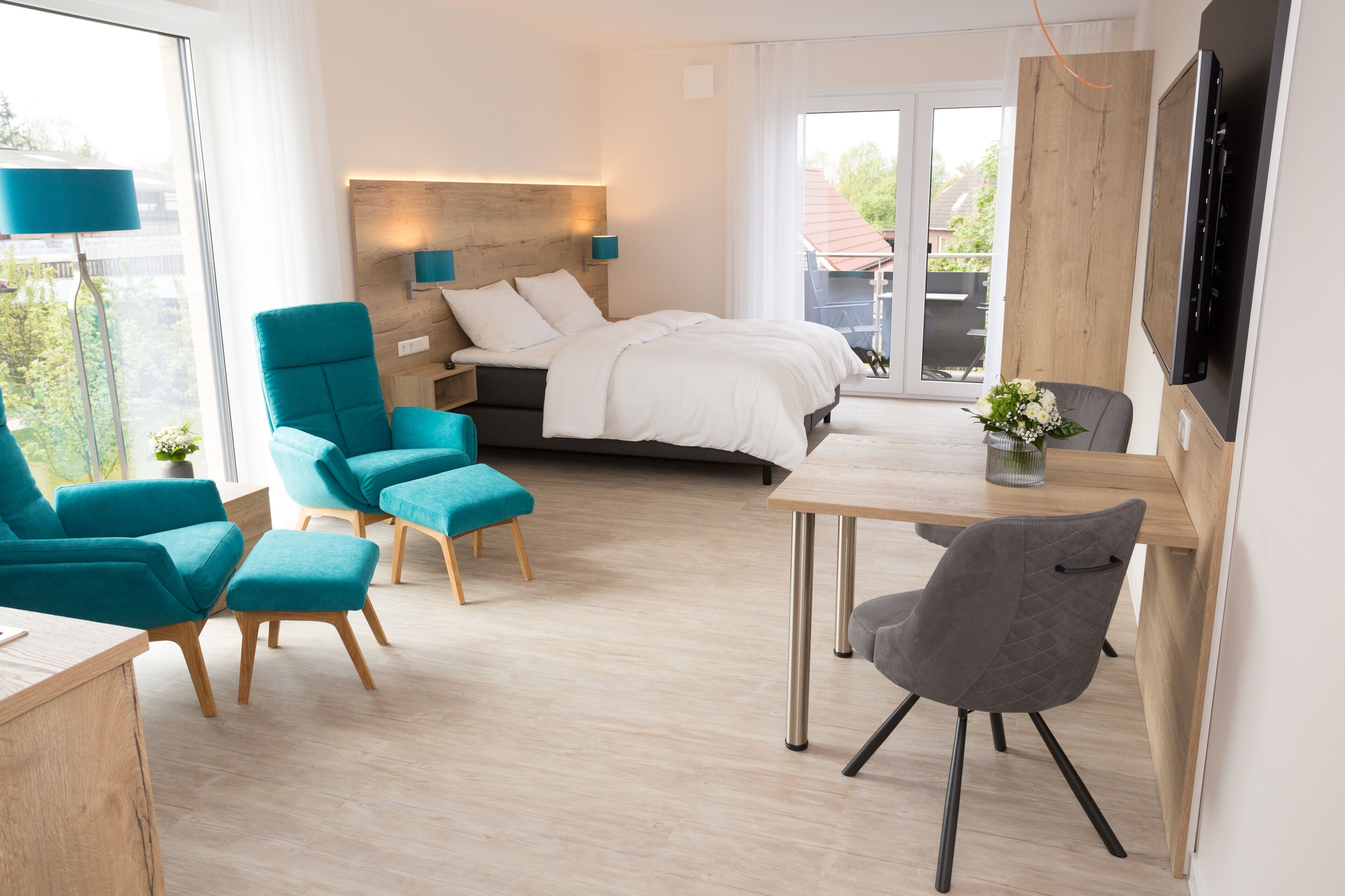 @home Boardinghouse Apartment Premium with Terasse 01