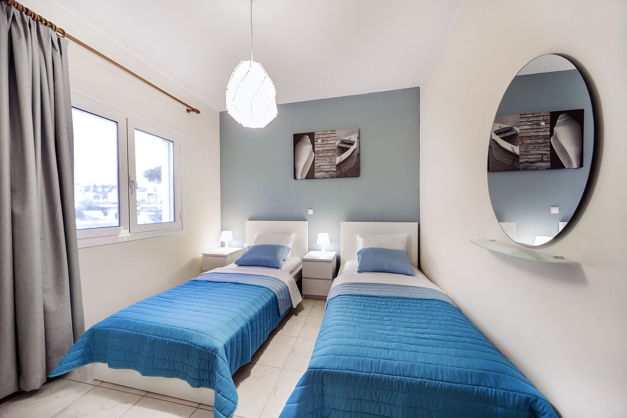 Spacious apartment a step away from the beach in Almyrida