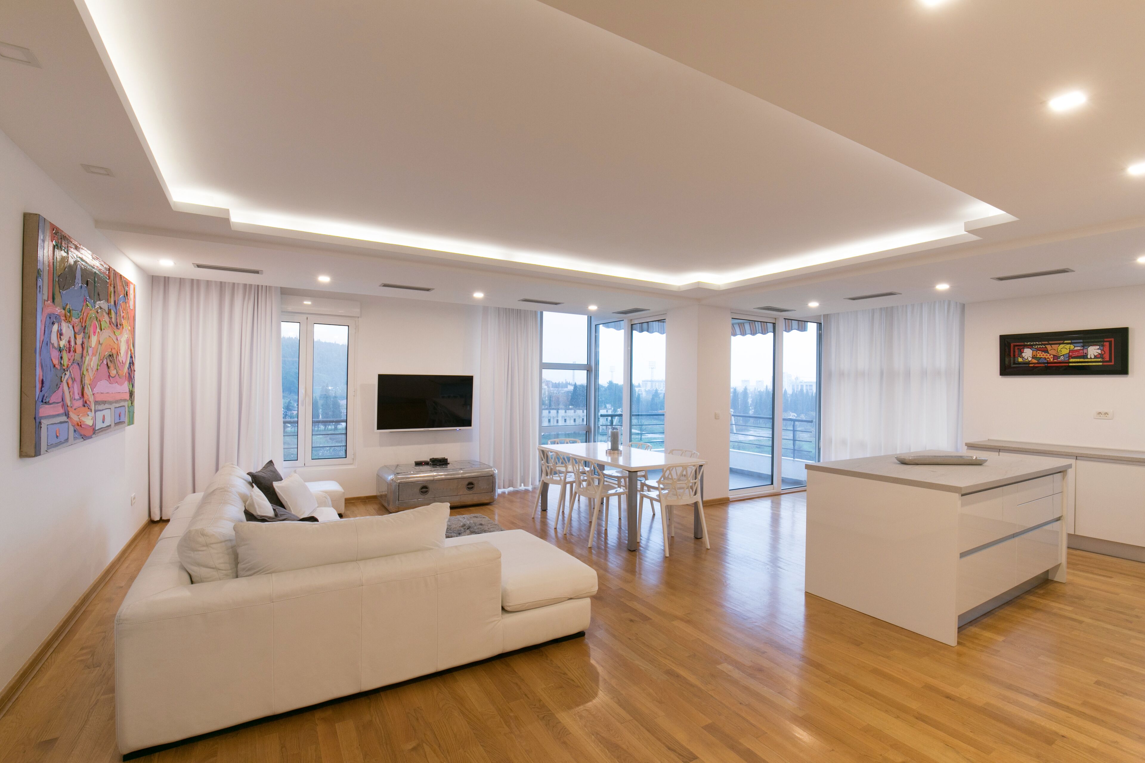 Riverside by 7 Hills