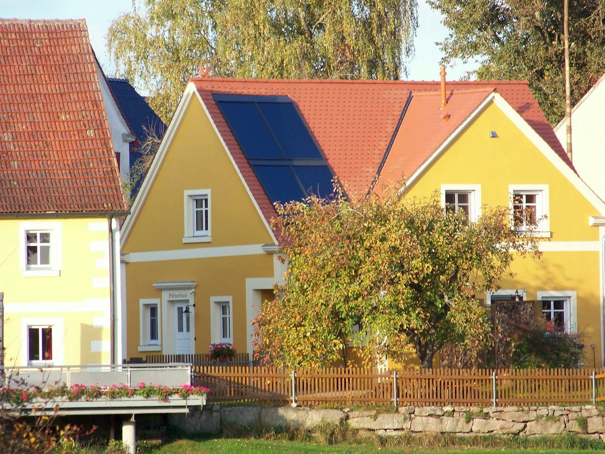 Modernes Ferienhaus (80m2) mit Terrasse & großem Garten