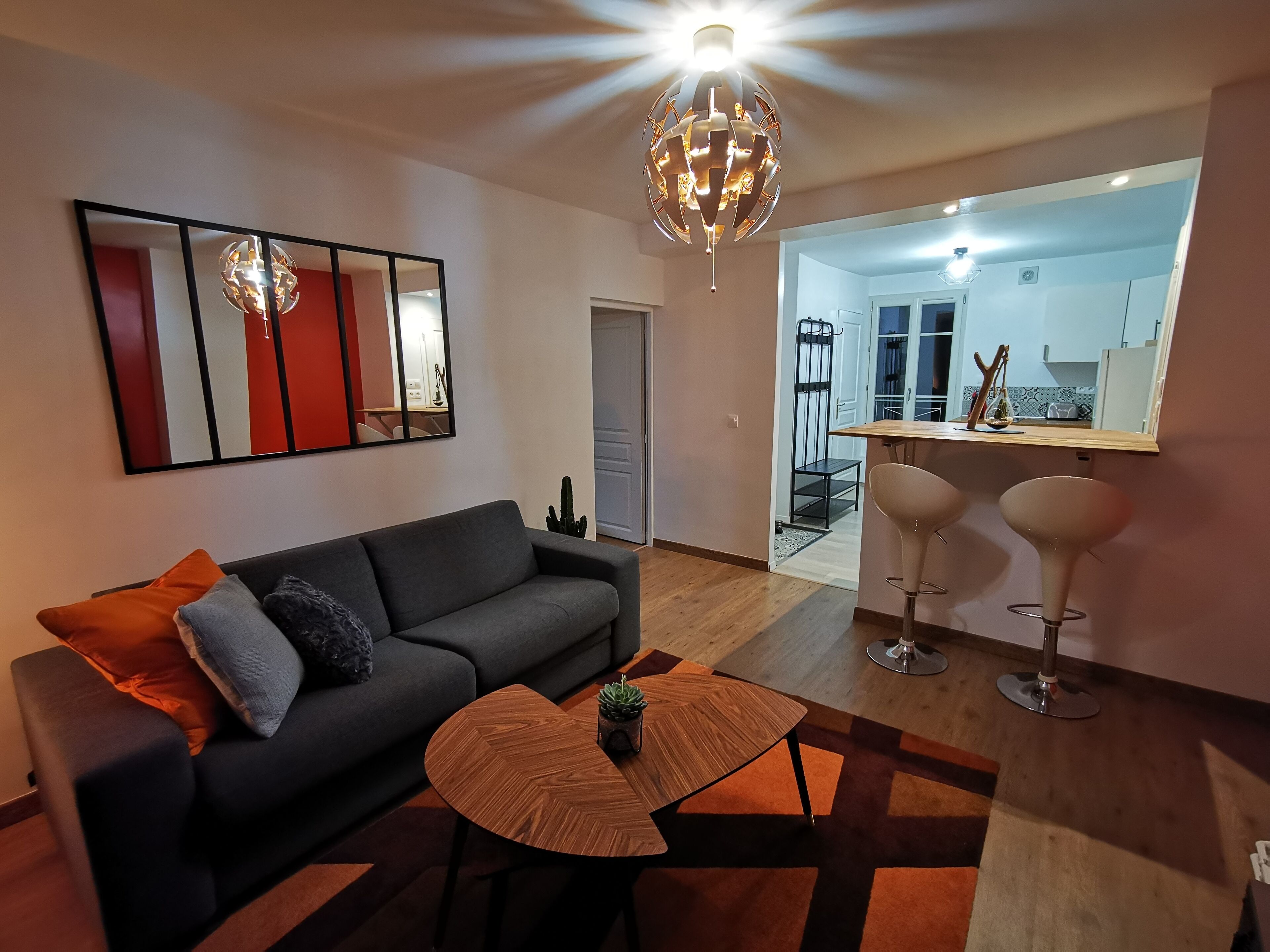 2 rooms apartment 18 minutes from the Palace of Versailles