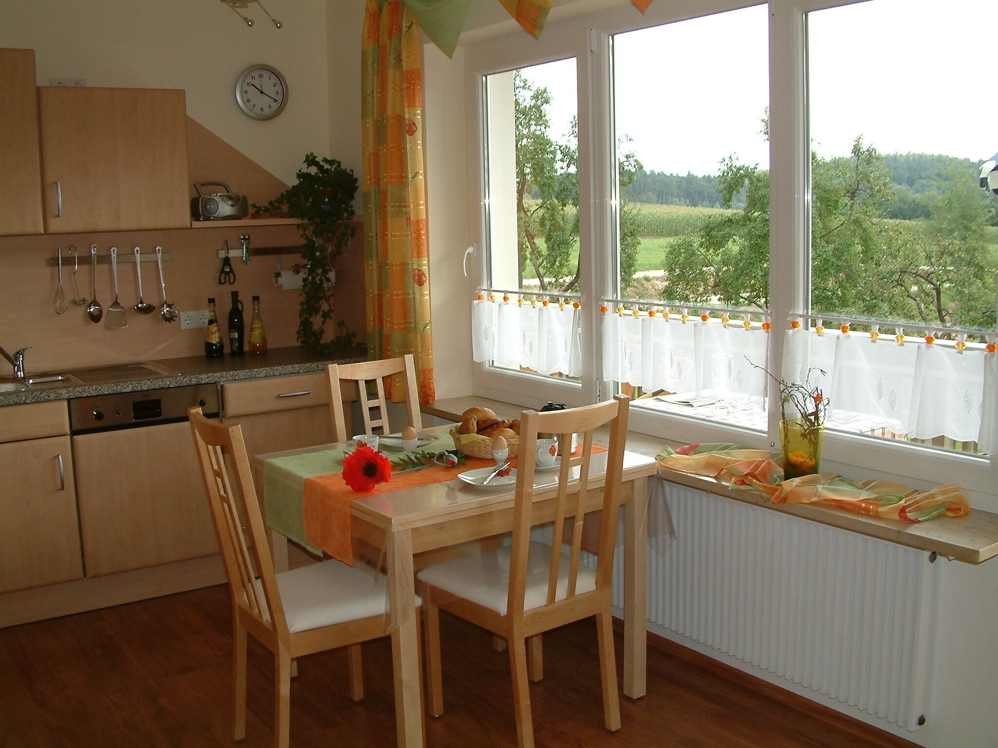 45qm große Ferienwohnung mit Balkon & Panoramablick