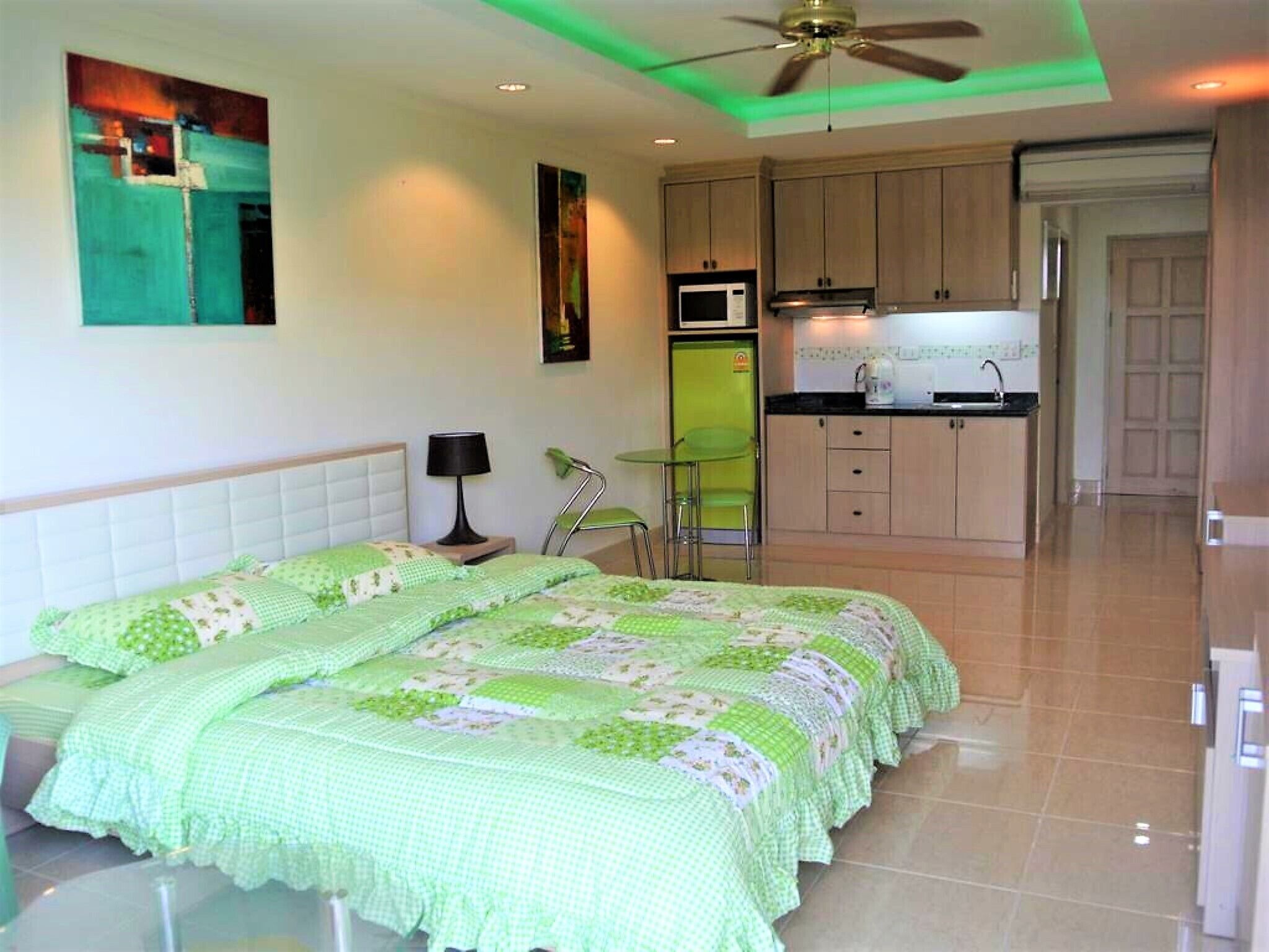 Studio condo at Jomtien Beach
