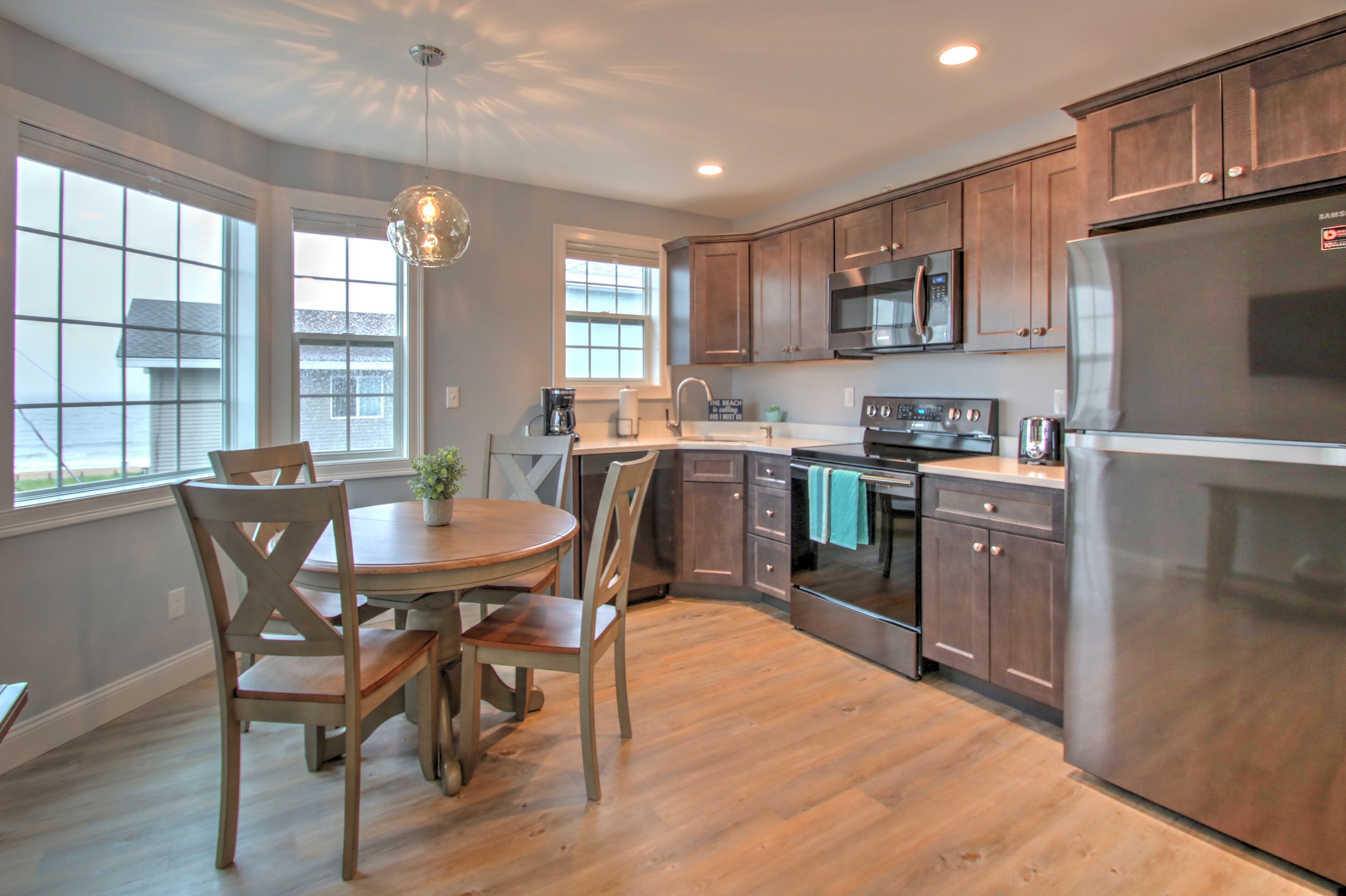 Atlantic Ocean Suites - Sand Dune  Suite 13 (1 Bedroom)